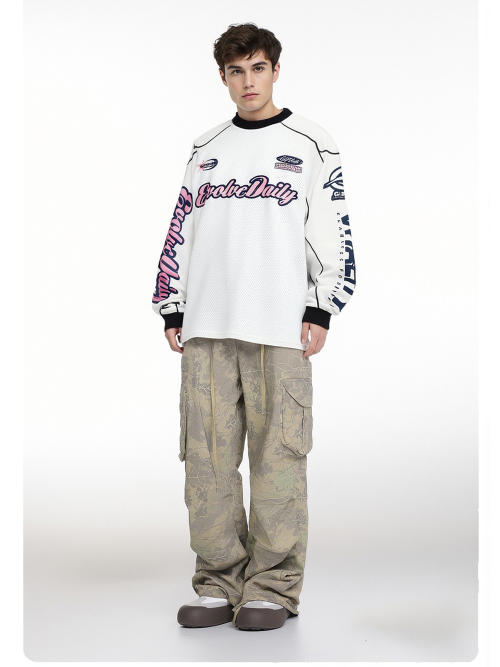 Liber Autumn Neutral wear Printed Letter T-shirts