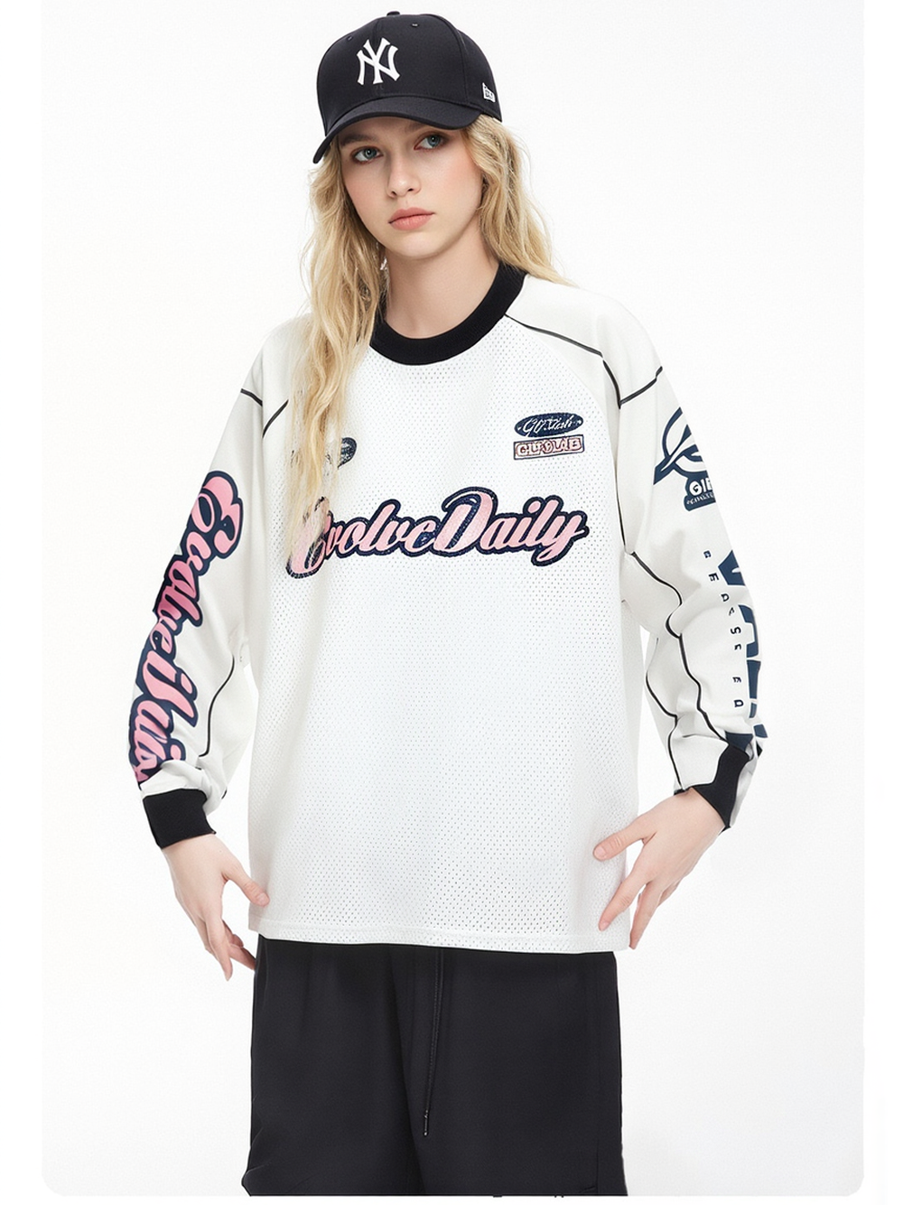 Liber Autumn Neutral wear Printed Letter T-shirts