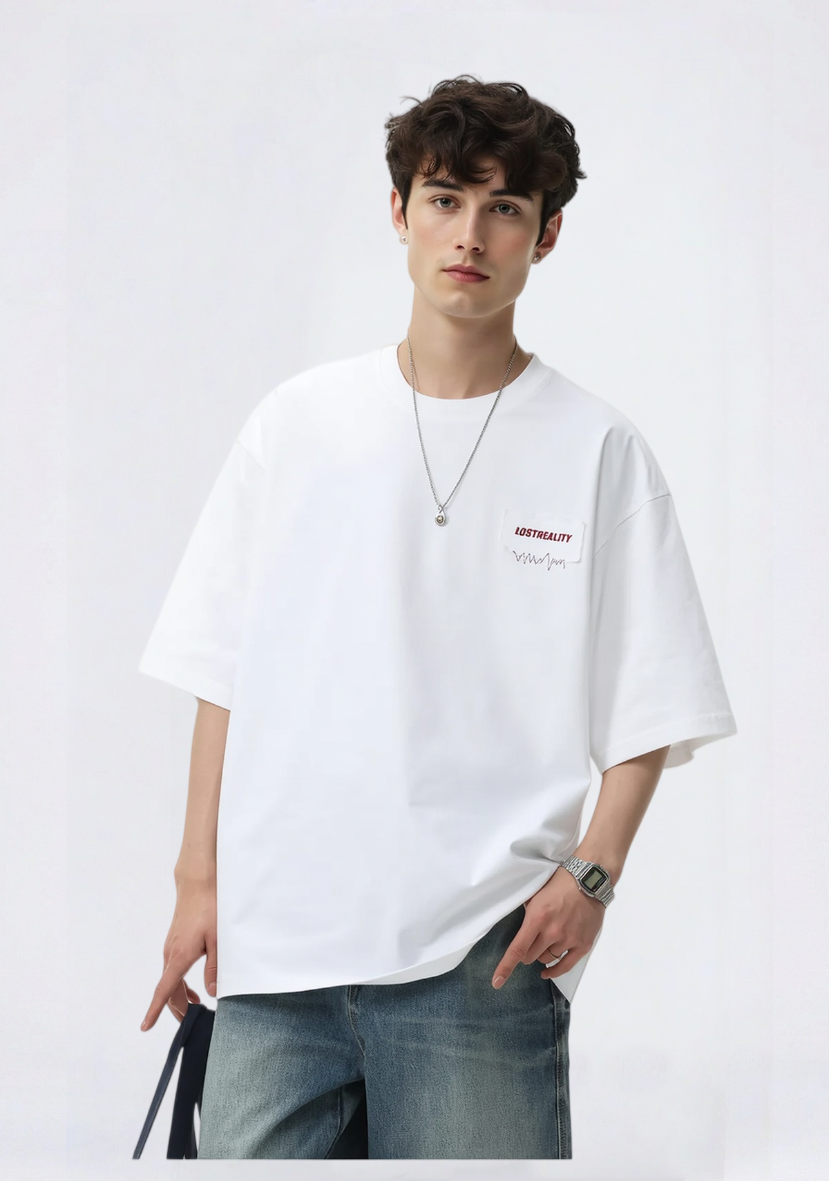 Color-blocked Letter Applique Loose-fit T-shirts
