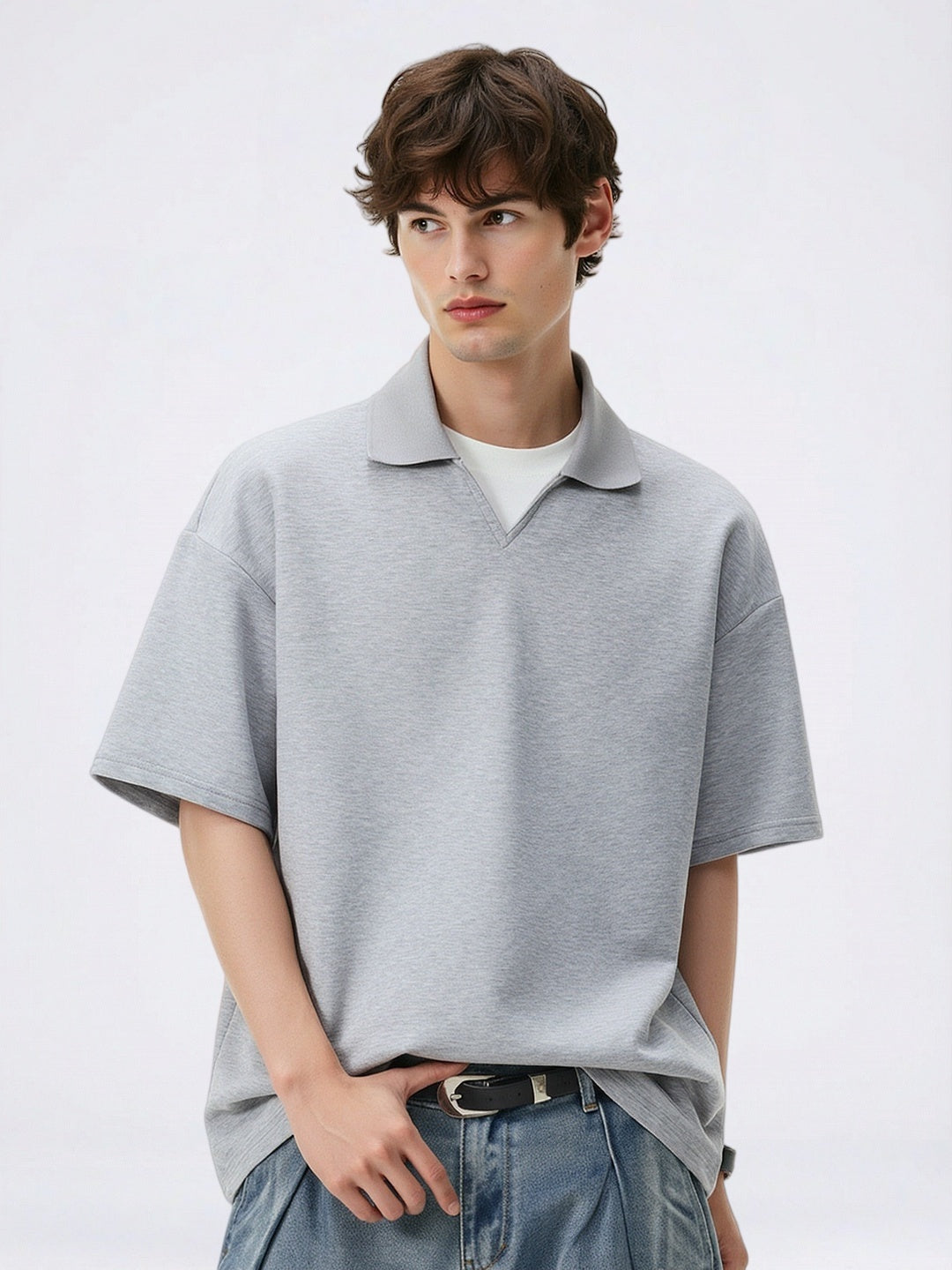 V-neck Short Sleeves T-shirts