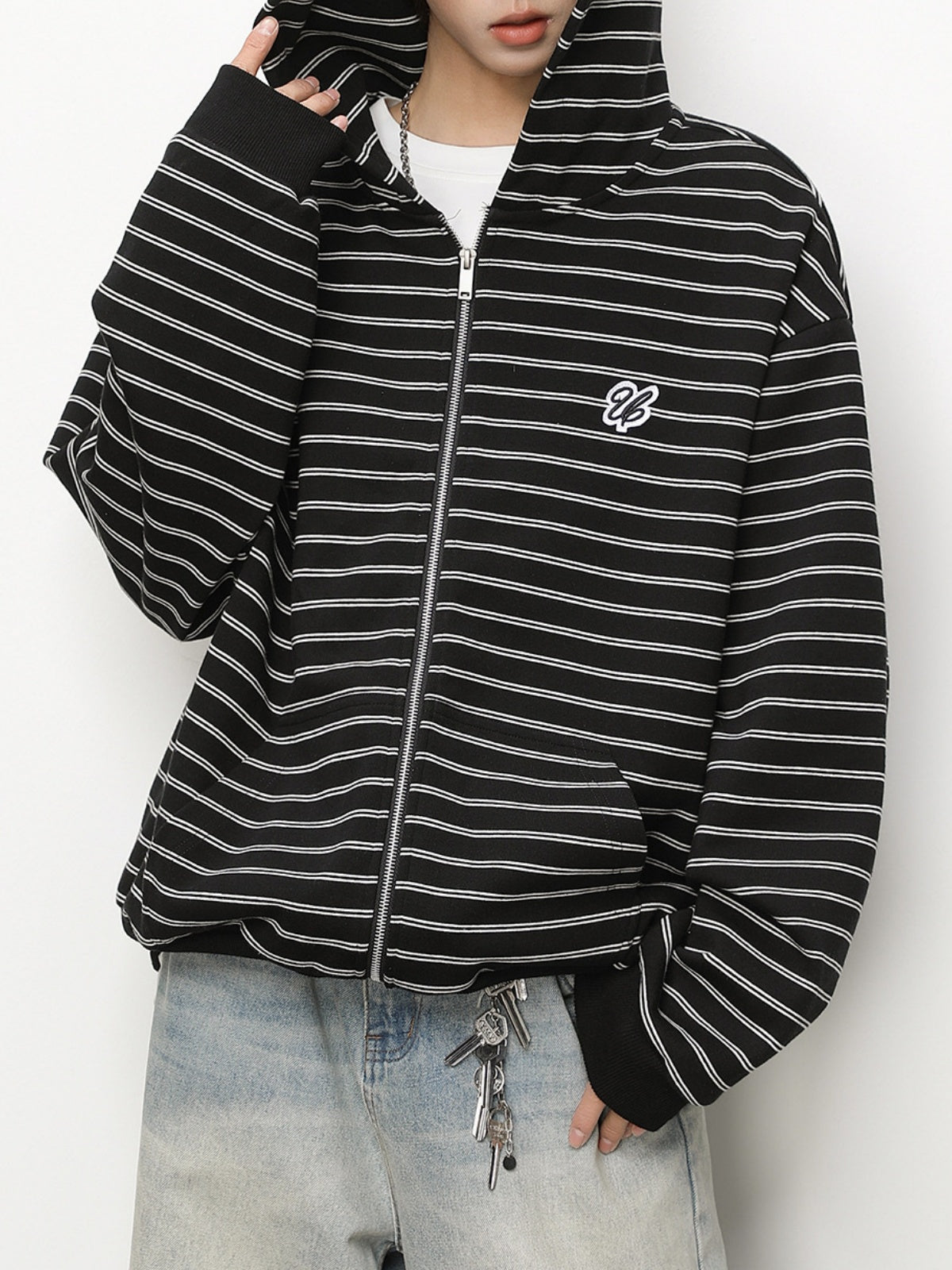 Kastenförmige Kapuzenpullover mit horizontalen Streifen in Farbblöcken