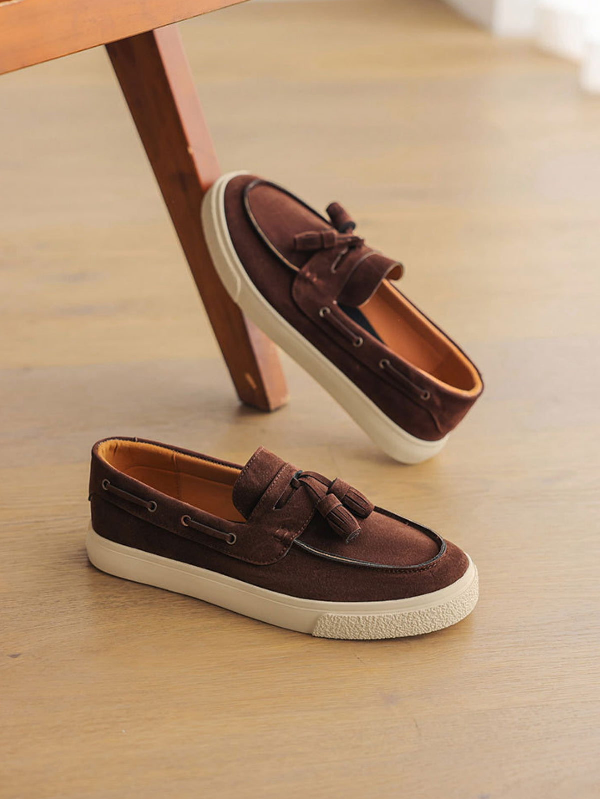 Color-blocked Tassel Slip-on Loafers