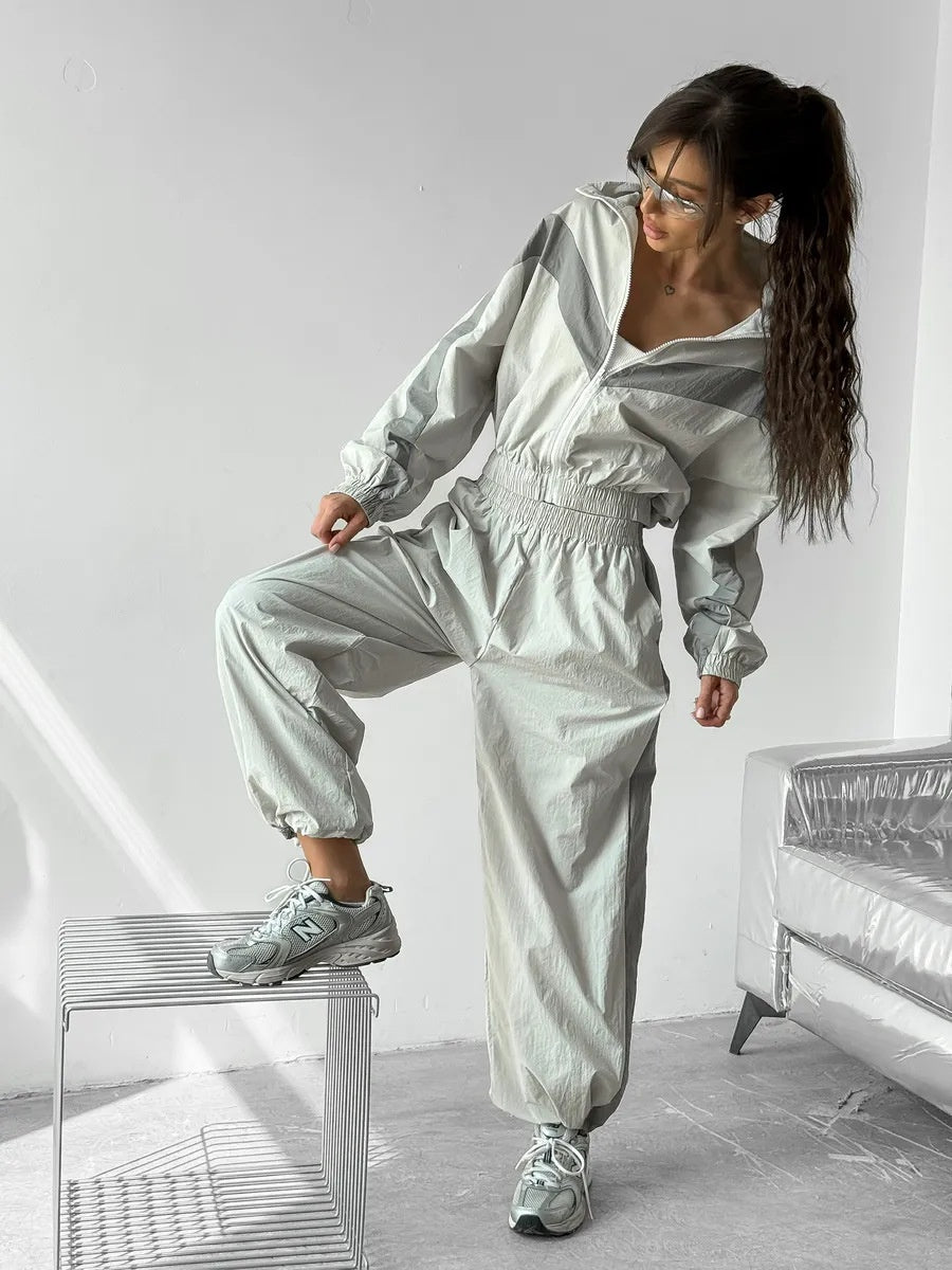 Liber Autumn women's clothing contrasting colors Sports jacket Long-sleeved two-piece suit