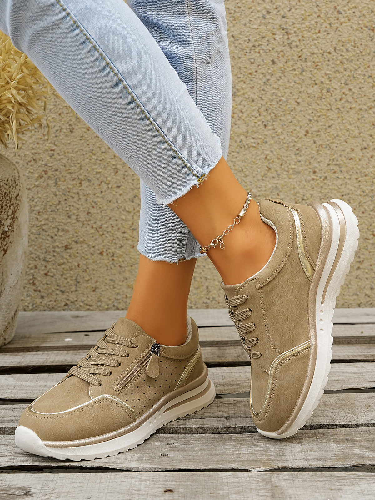Side Zipper Breathable Athletic Shoes