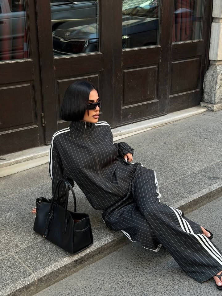 Women's Vertical Striped Three-Stripe Tracksuit Stand-up Collar Zip-up Jacket And High-waisted Wide-leg Trousers Two-piece Set