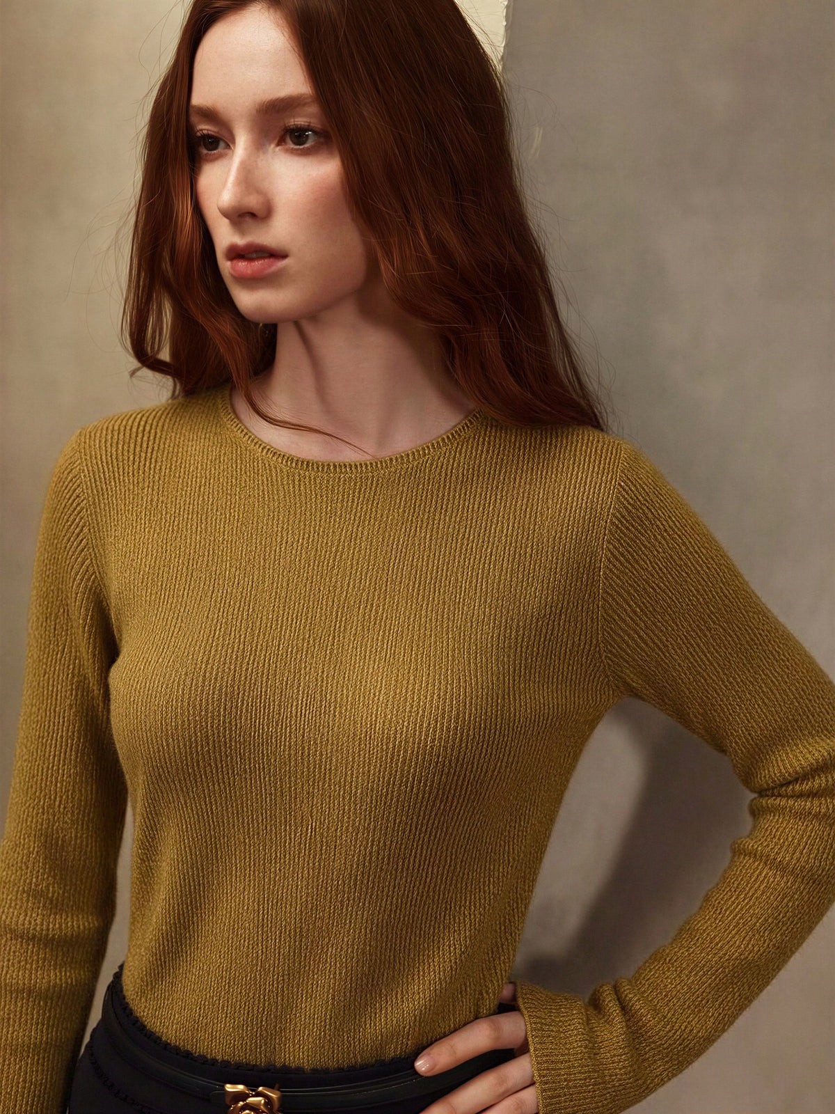 One-piece Seamless Crew Neck Pullover Sweater
