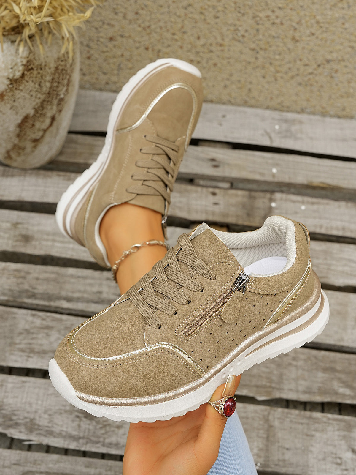 Side Zipper Breathable Athletic Shoes