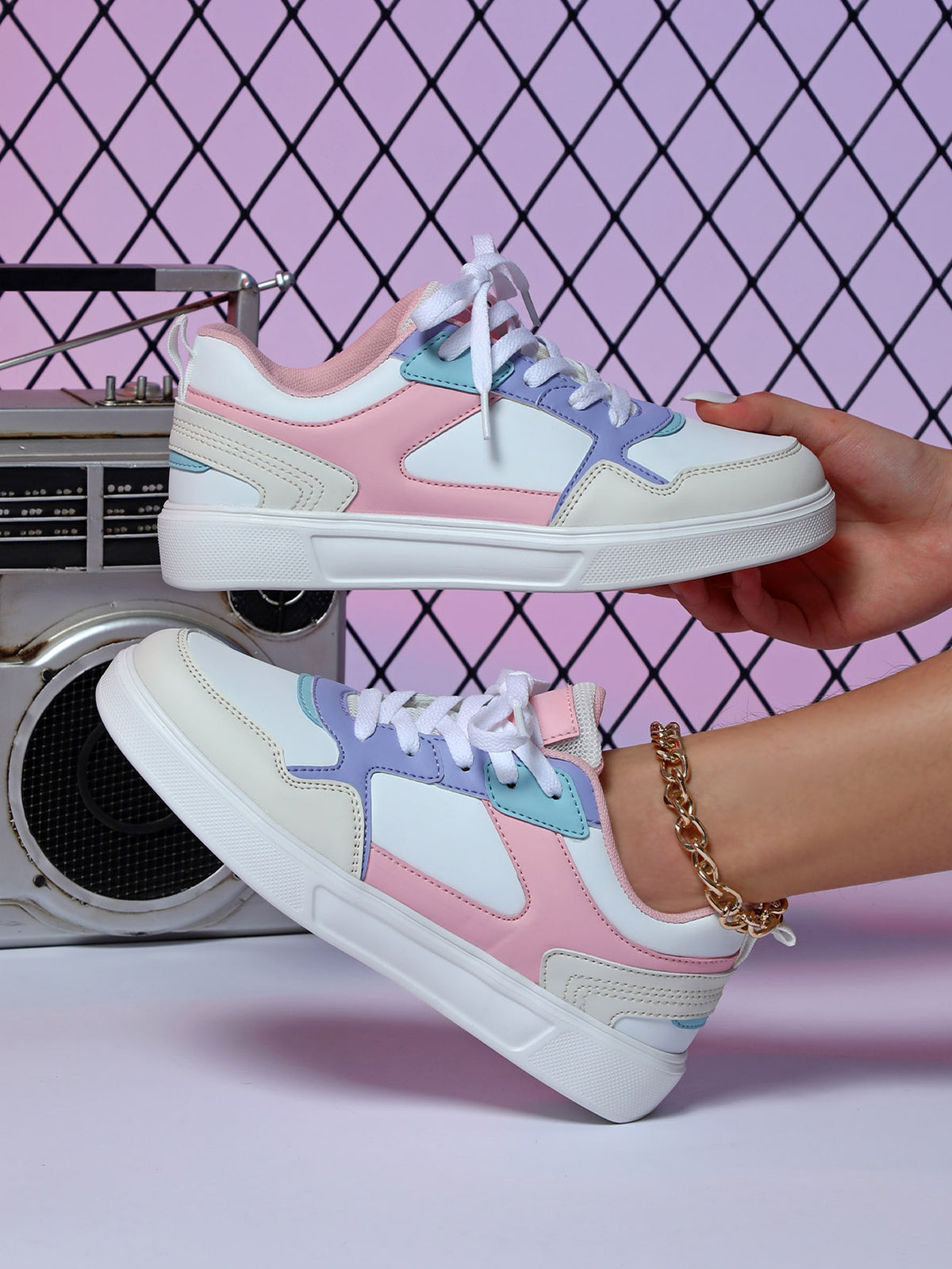 Color-blocked Women's Sneakers