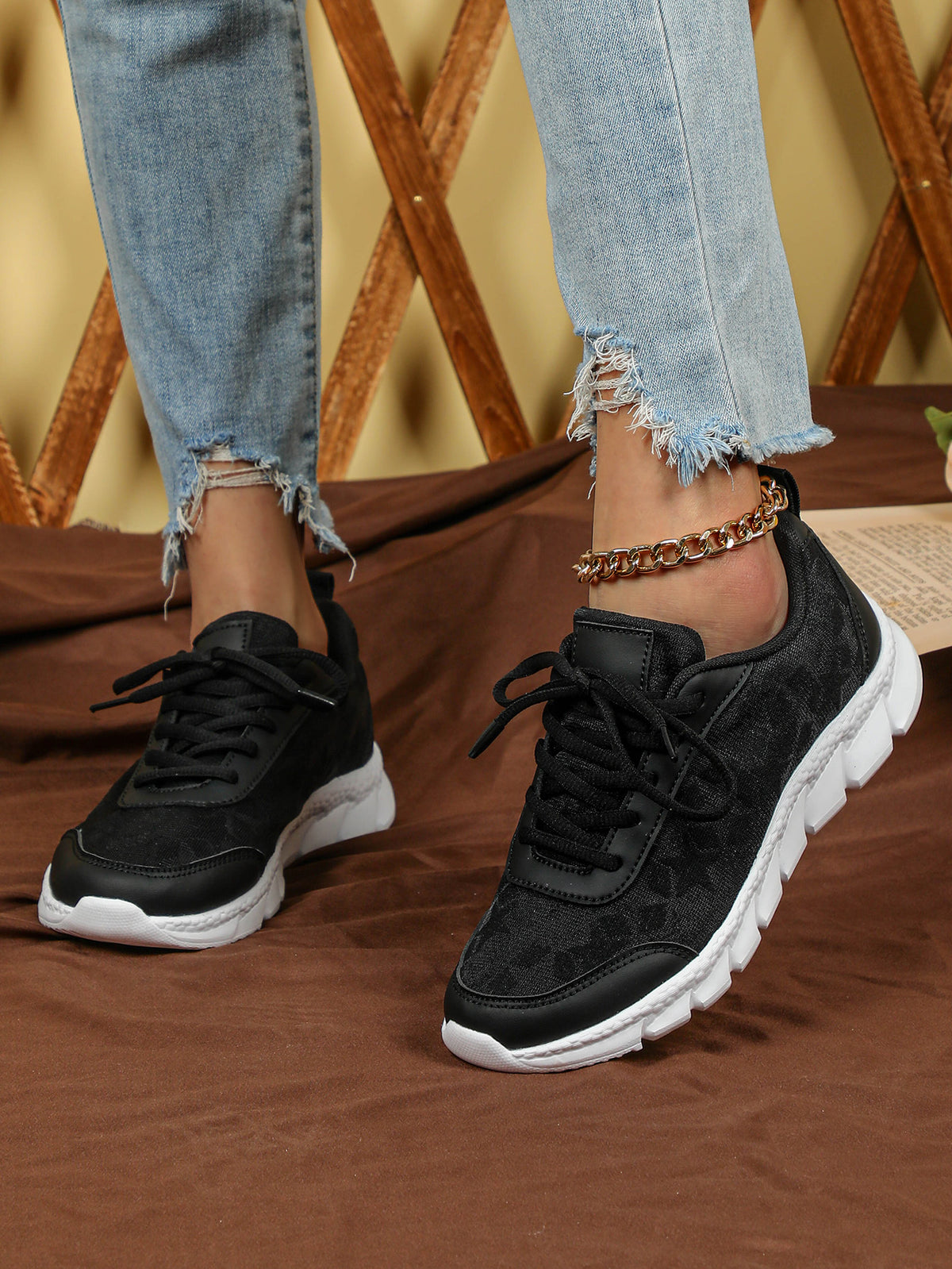 Floral Mesh Women's Casual Sneakers