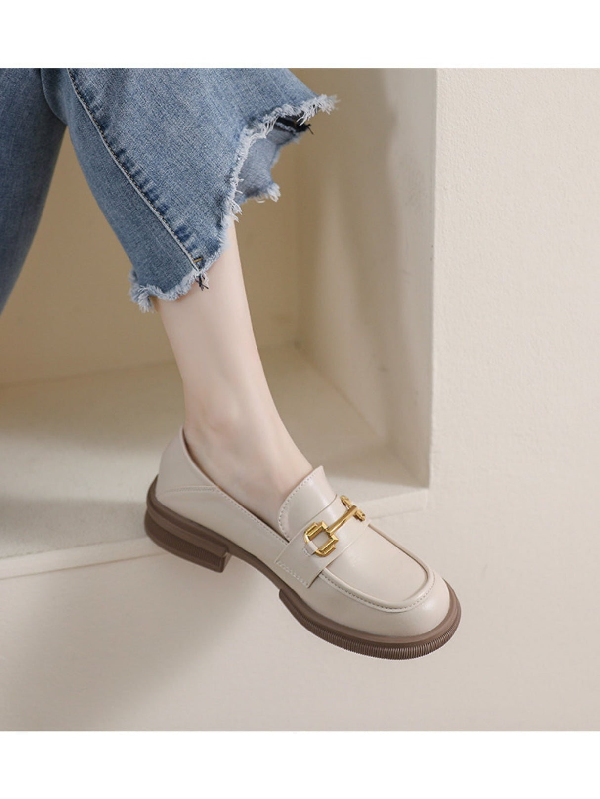 Liber Spring and Autumn Thick-soled Metal Buckle Women's Loafers