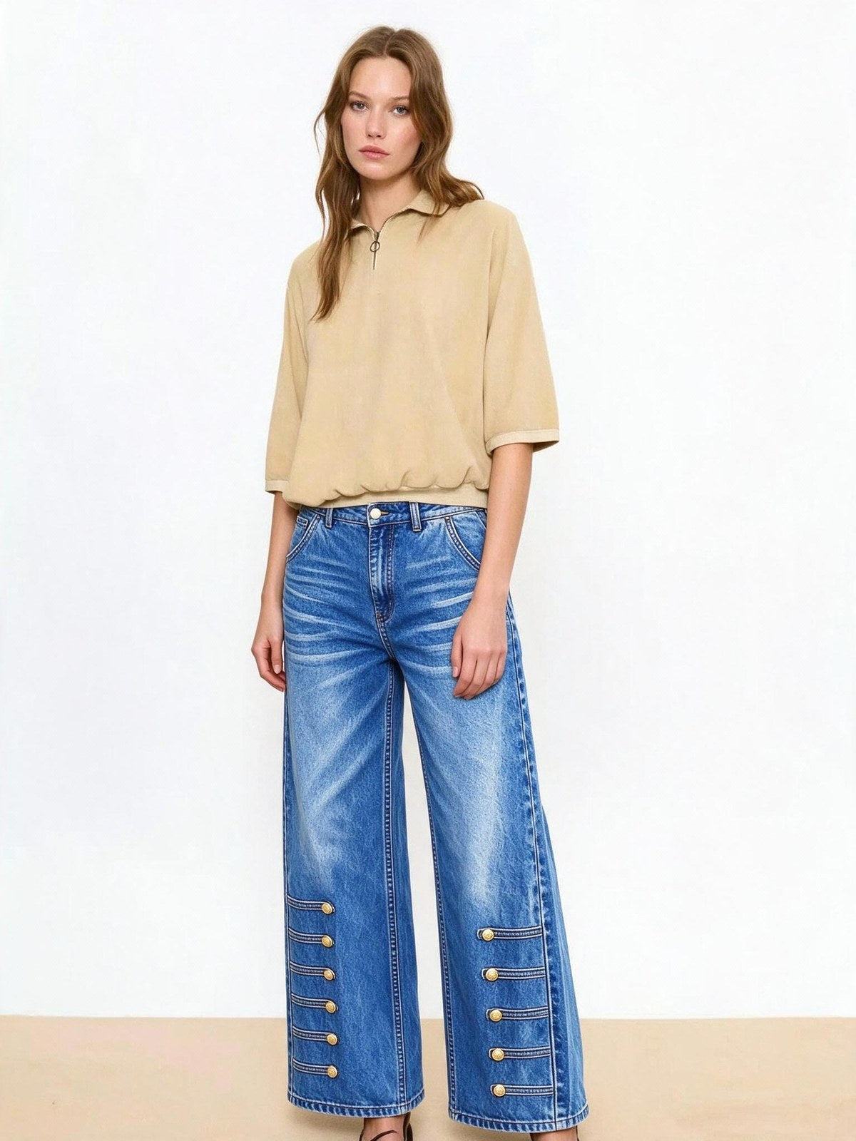 High-waisted Wide-leg Jeans