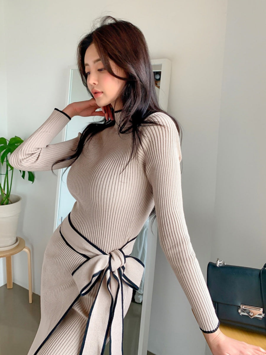 Autumn/Winter Retro Niche High-Neck Slim Fit Elegant Color Block Mid-Length Tie-Waist Knit Dress