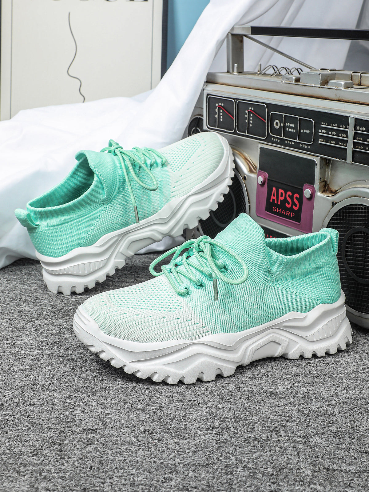 Color-blocked Unisex Casual Sneakers
