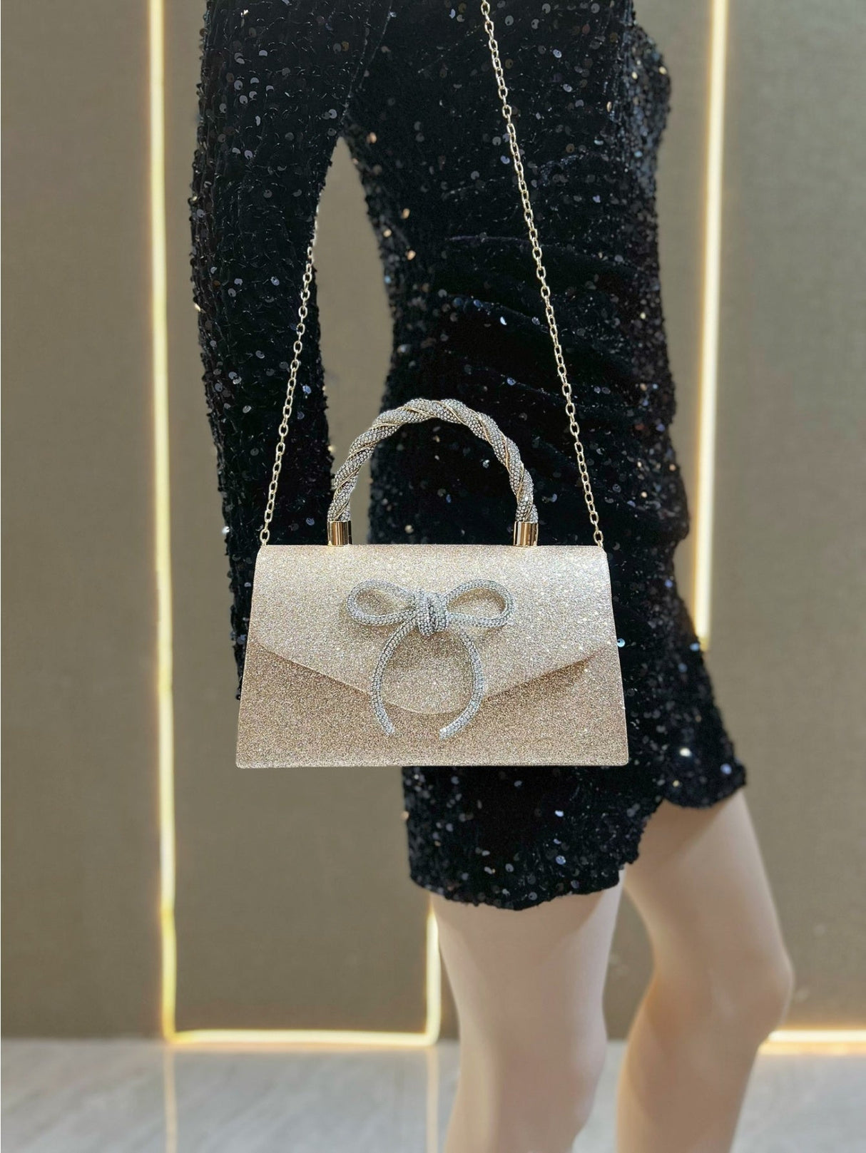 Liber Four Seasons ACC Sequin Bow Small Square Bag