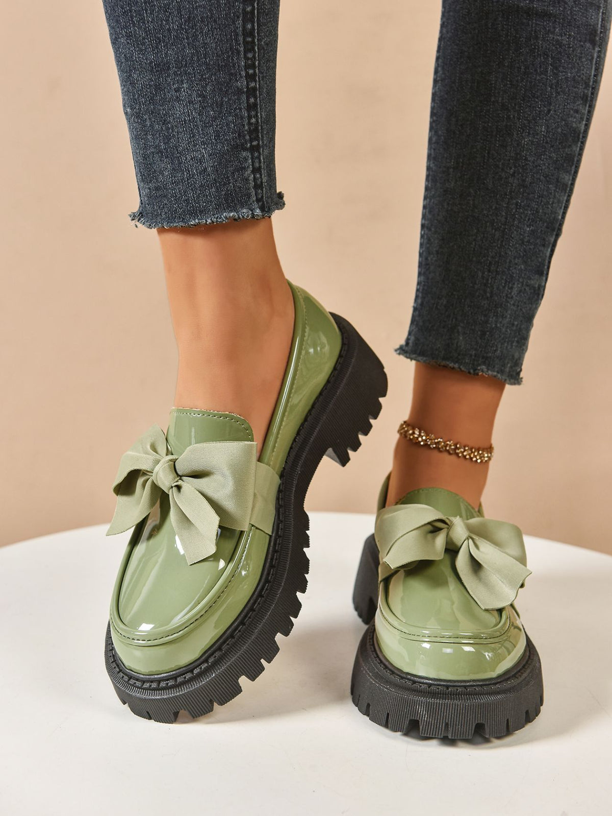 Bow-tie British Style Loafers