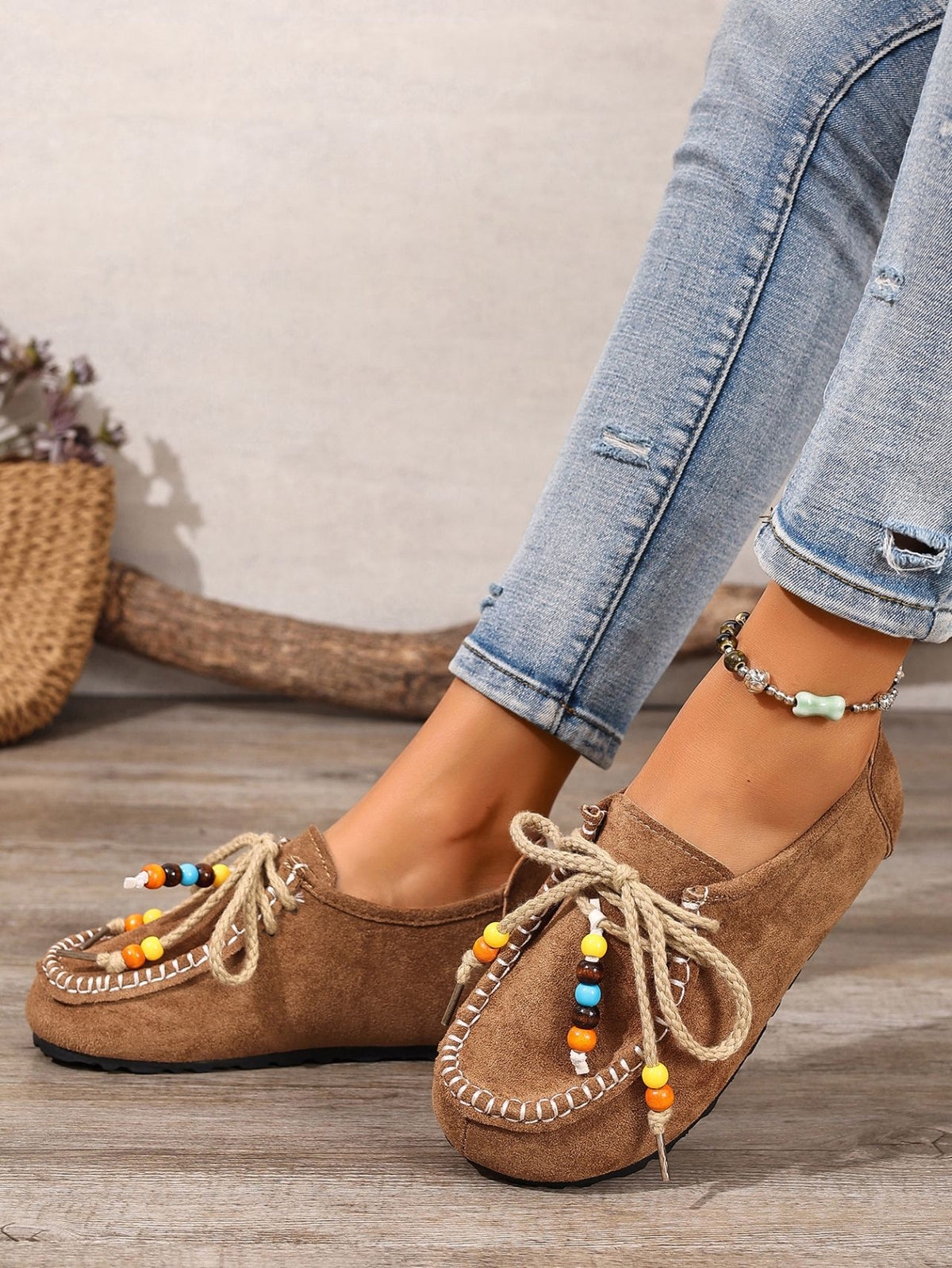 Lace-up Beaded Casual Suede Retro Round Toe Flat Shoes