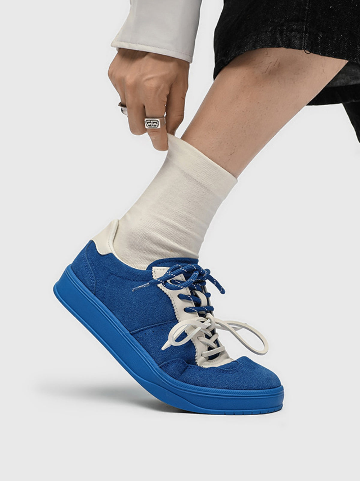 German Training Retro Color-blocked Lace-up Sneakers