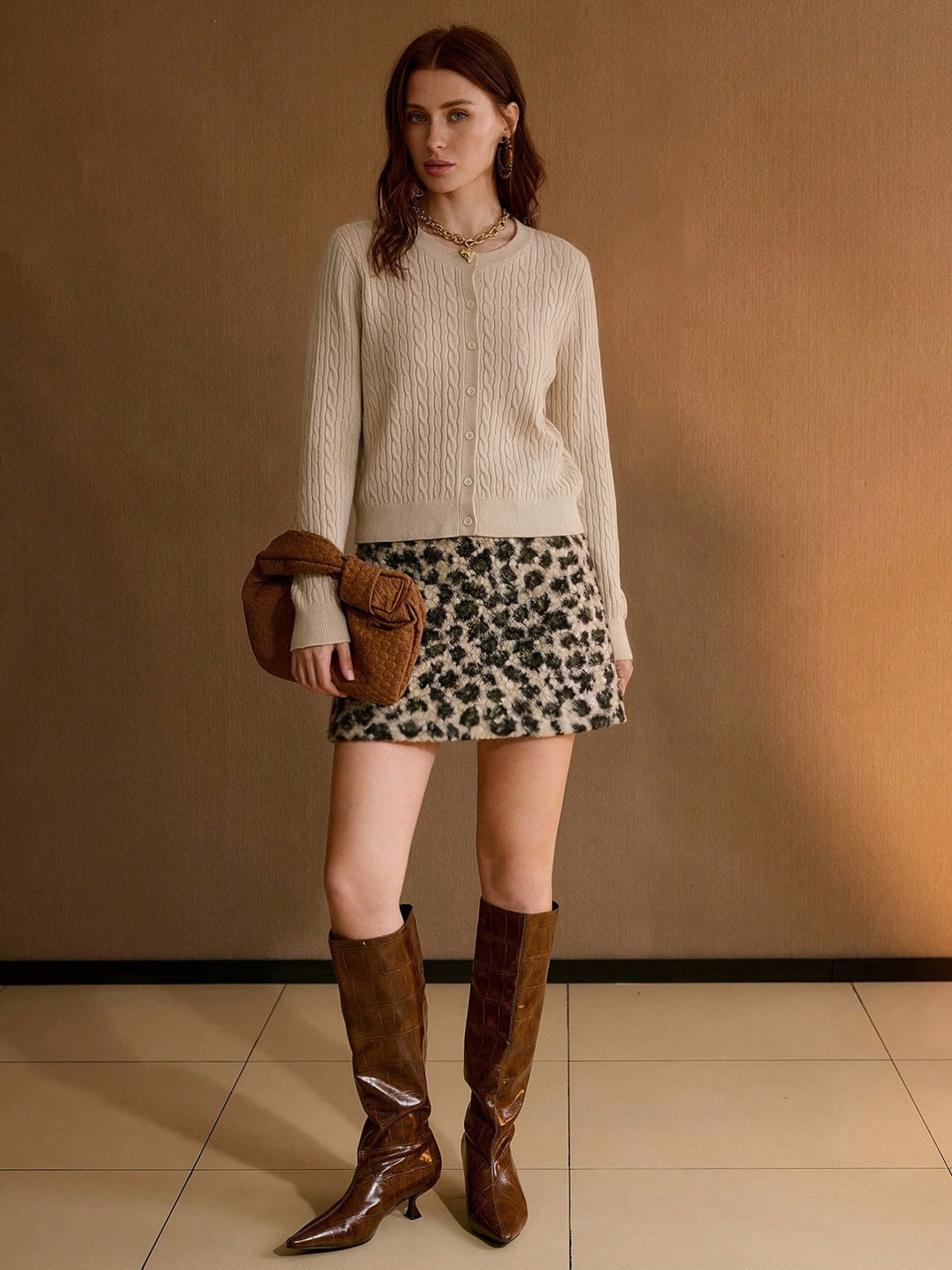 Wool Blend Cable Knit Crew Neck Single-breasted Cardigan