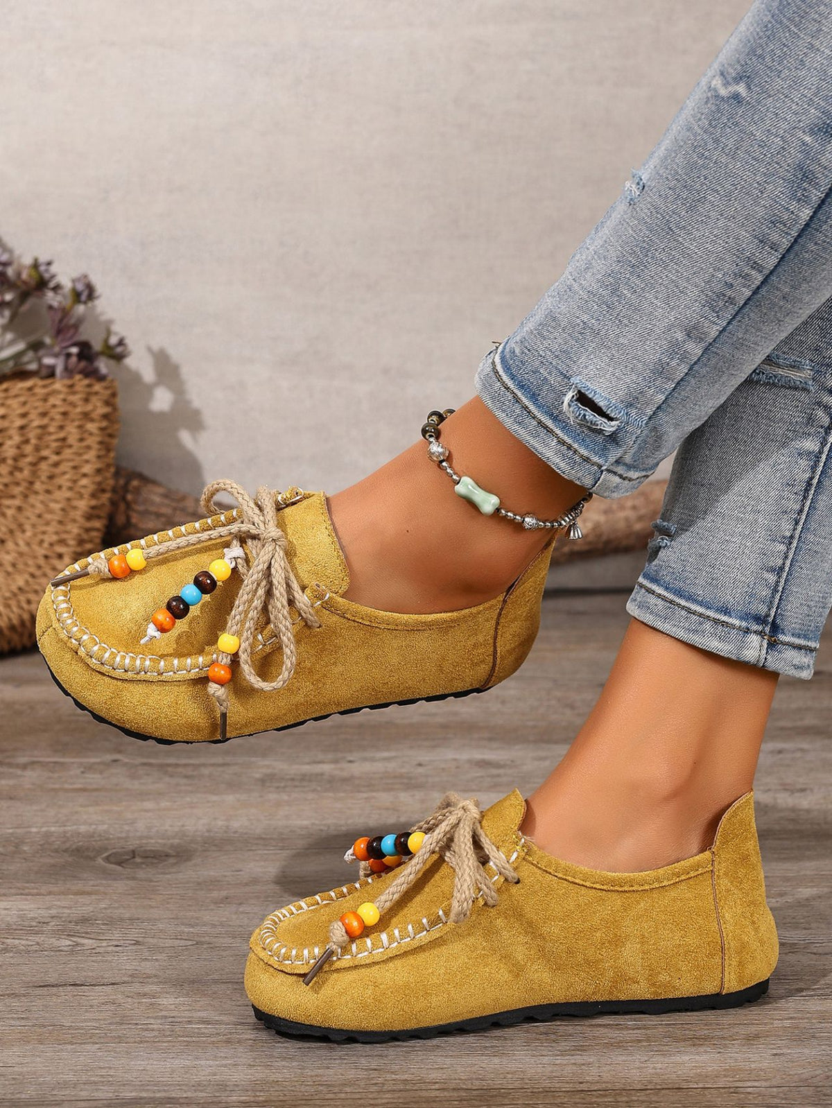 Lace-up Beaded Casual Suede Retro Round Toe Flat Shoes