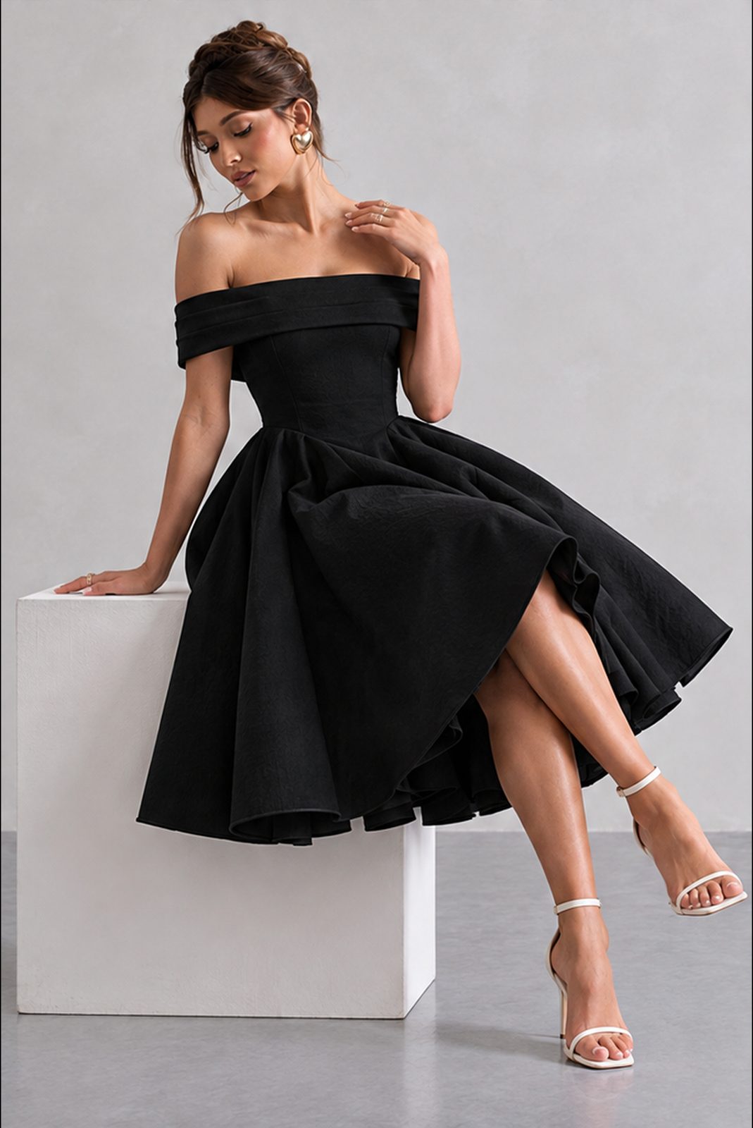 Backless And Off-shoulder Sexy Solid Color Long Dress