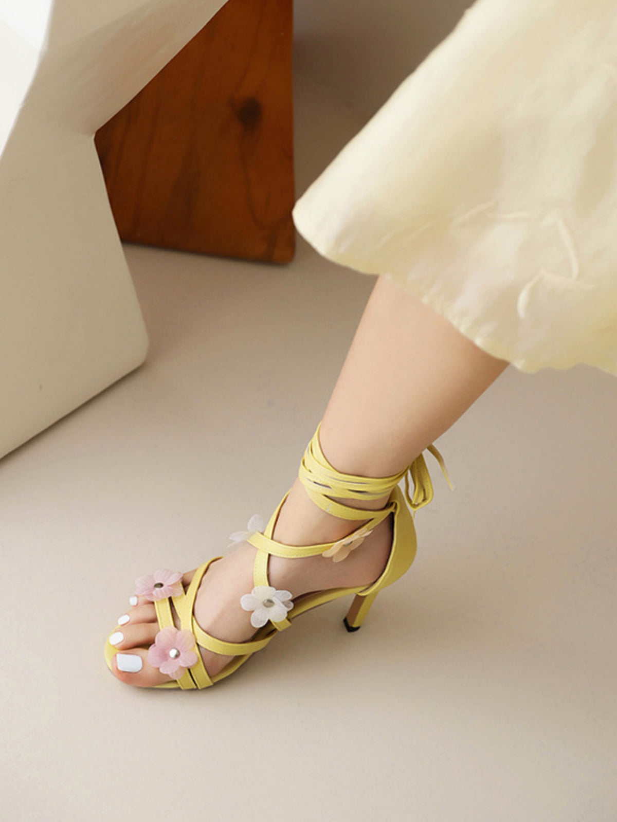 Color-blocked Floral Bohemian Style High-heeled Strappy Sandals