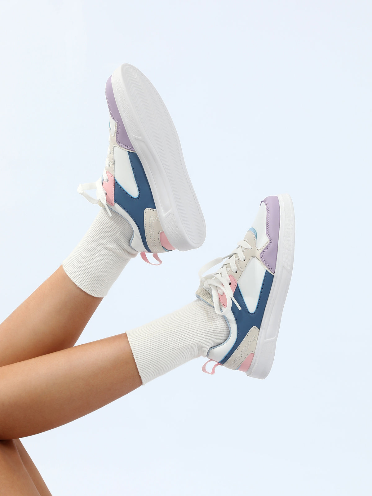 Color-blocked Women's Sneakers