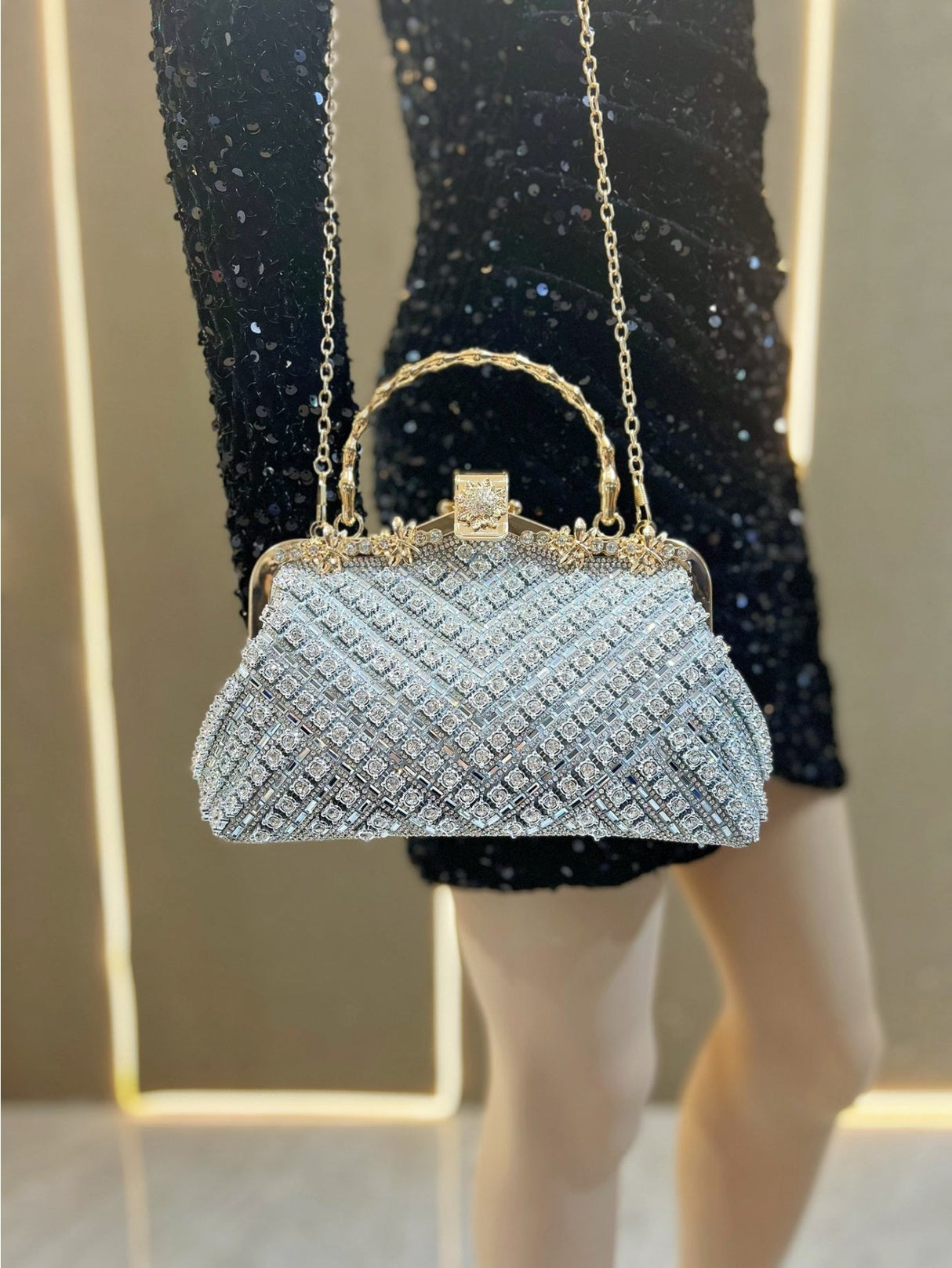 Liber Four Seasons ACC Rivet Diamond Shell Bag