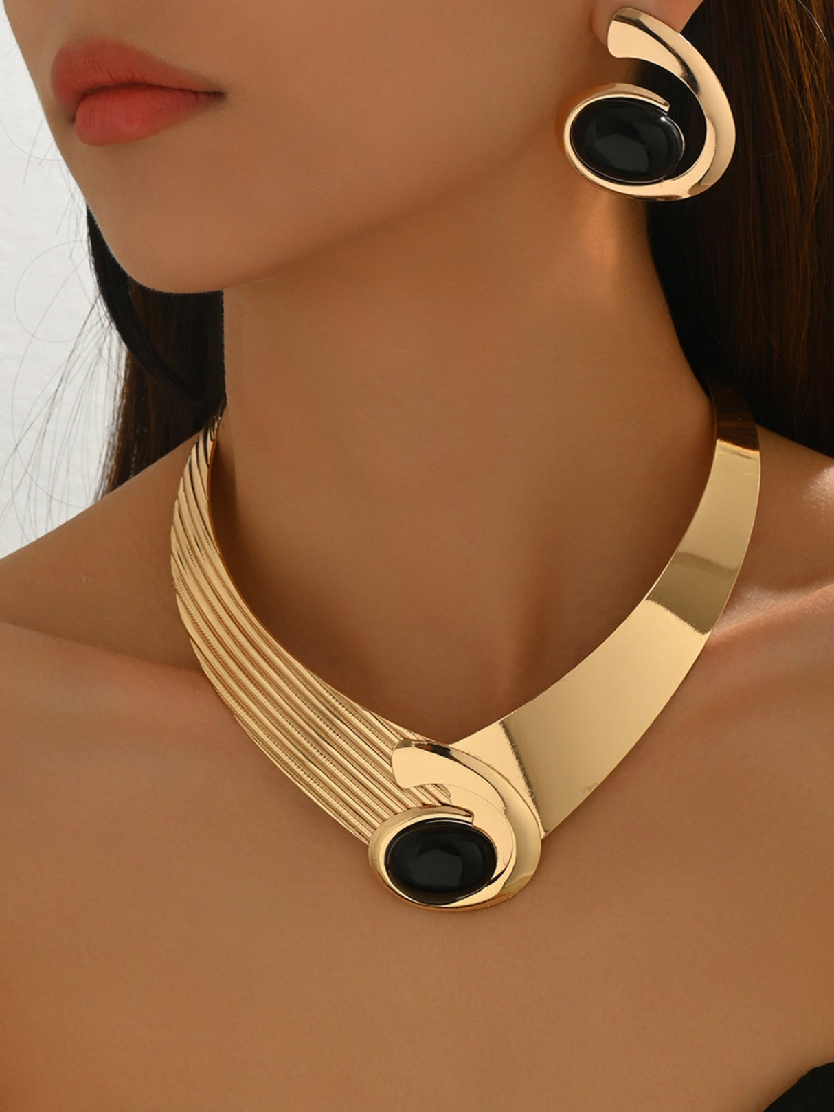 Inlaid Gemstones Necklace And Earrings Jewelry Sets
