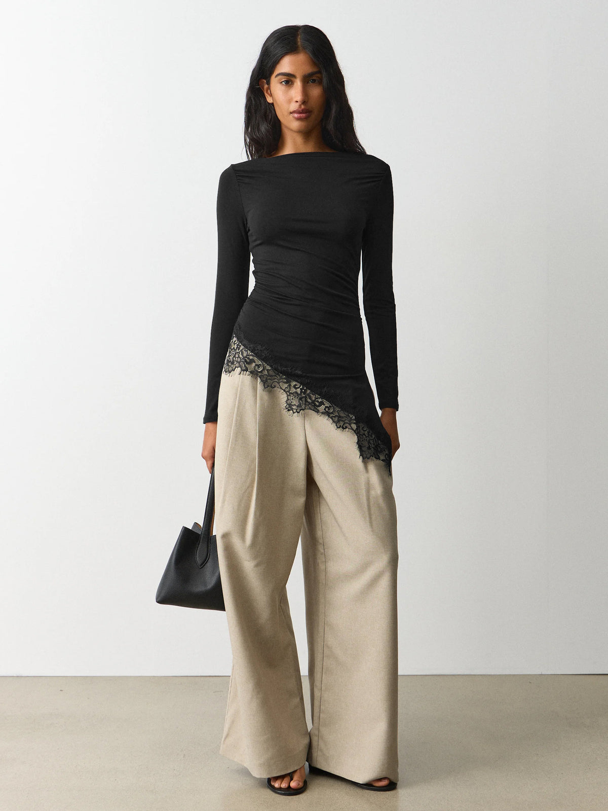 New Women's Simple Solid Color Design, Lace Trim And Slits At The Hem, Slim Fit Long Sleeve Top