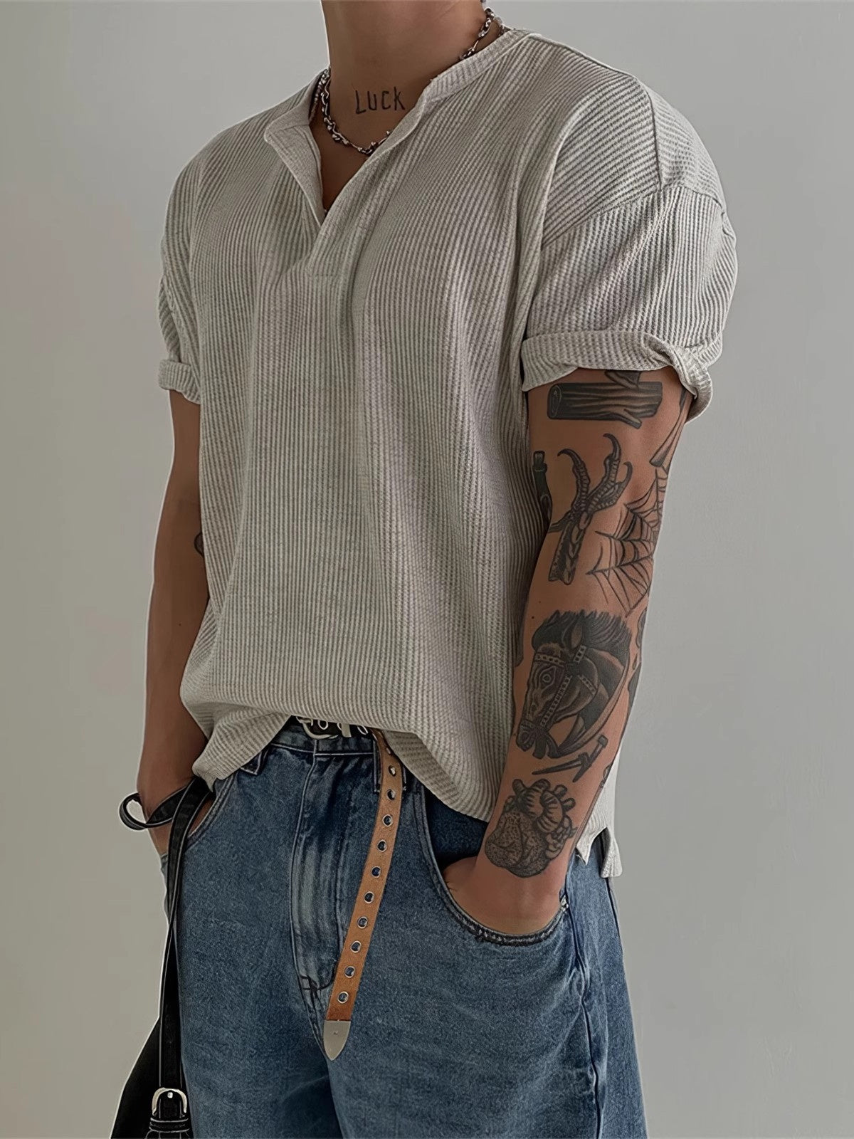 Henry Collar Simplicity Lightweight Breathable T-shirts