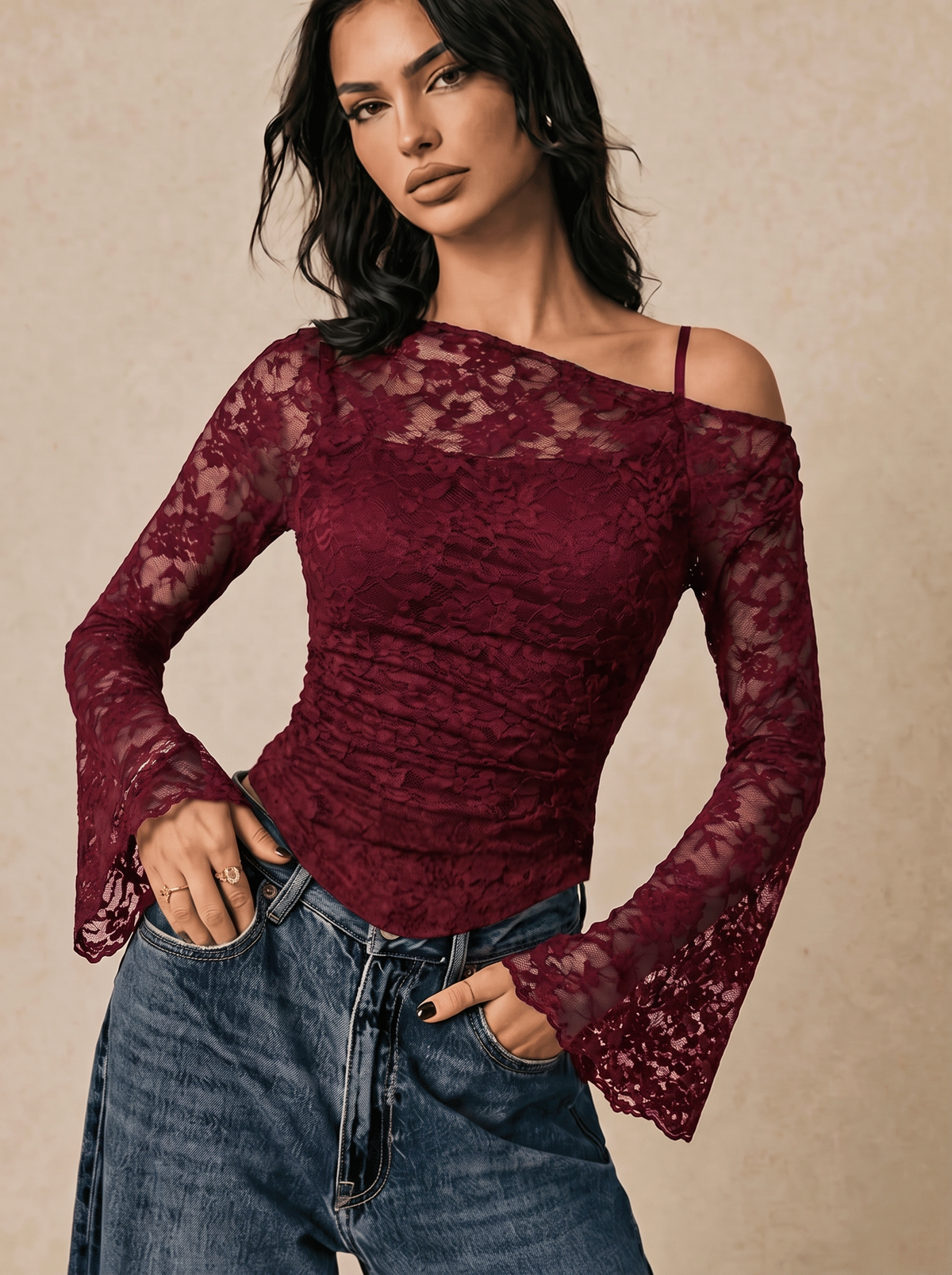 Lace-trimmed Long-sleeved T-shirt