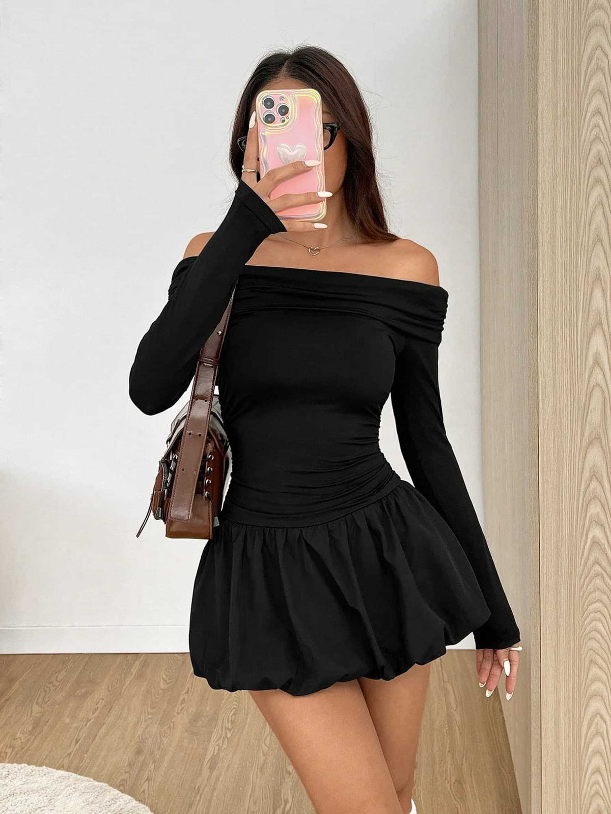Hot Girl's Waist-cinching Slimming Dress