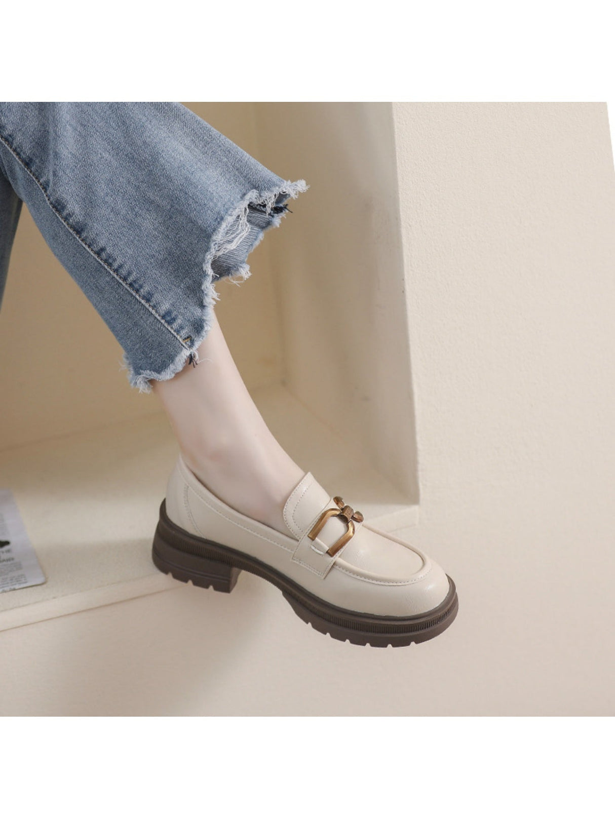 Liber Spring and Autumn Thick-soled Metal Buckle Women's Loafers