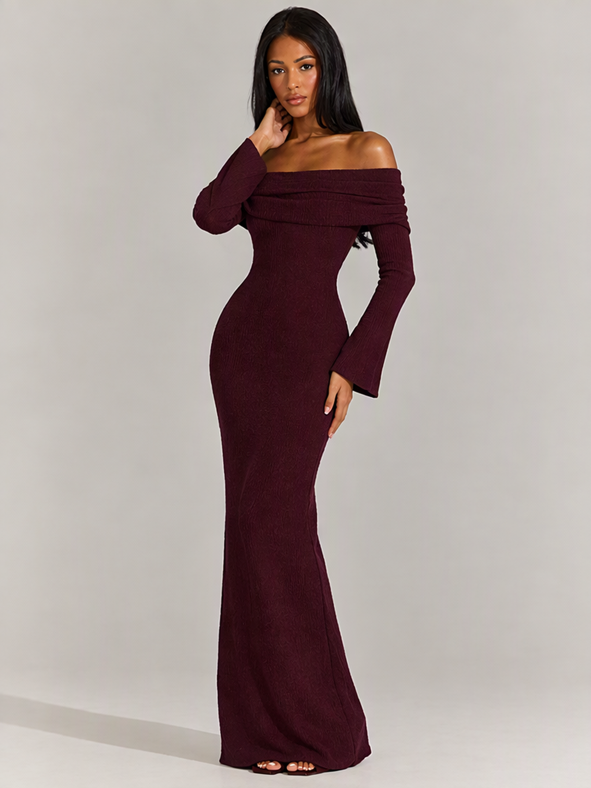 Long-sleeved Off-shoulder Pleated Knit Maxi Dress
