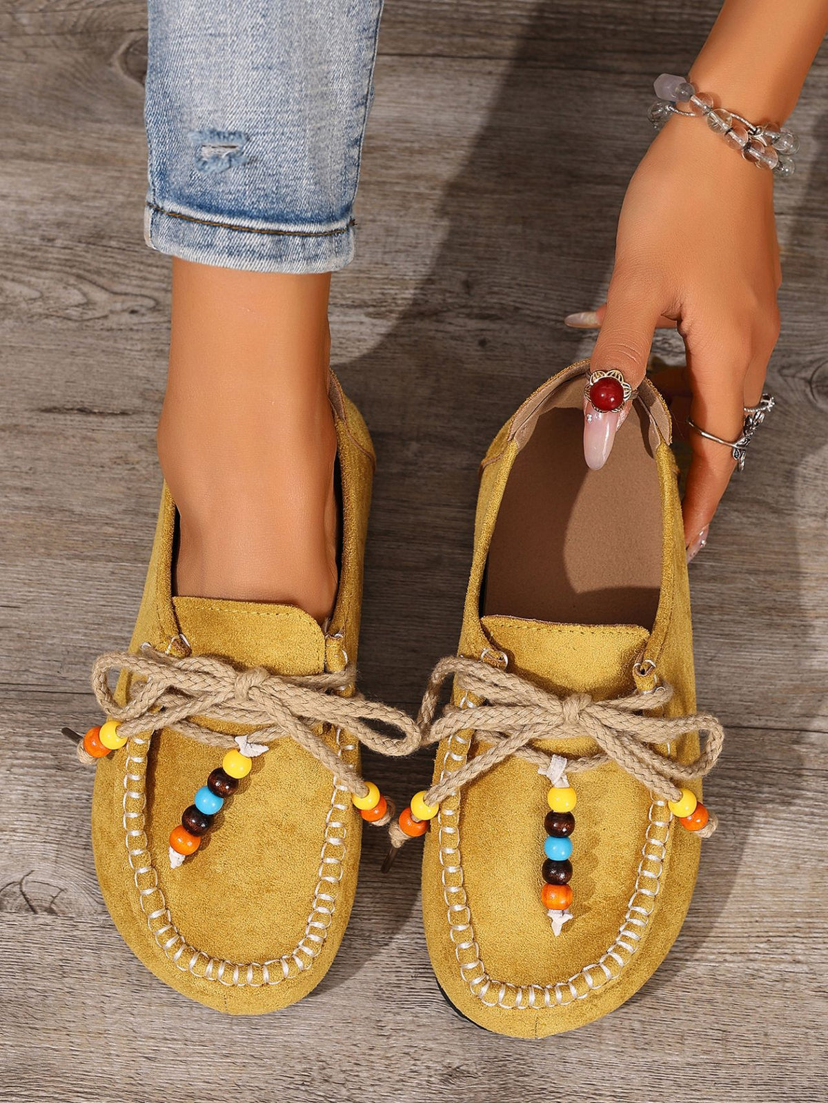 Lace-up Beaded Casual Suede Retro Round Toe Flat Shoes