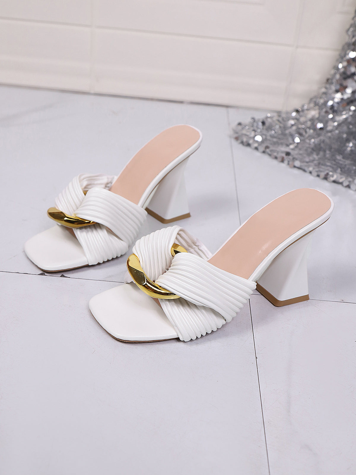 Twisted Chunky Heel Metal Buckle Sexy Sandals