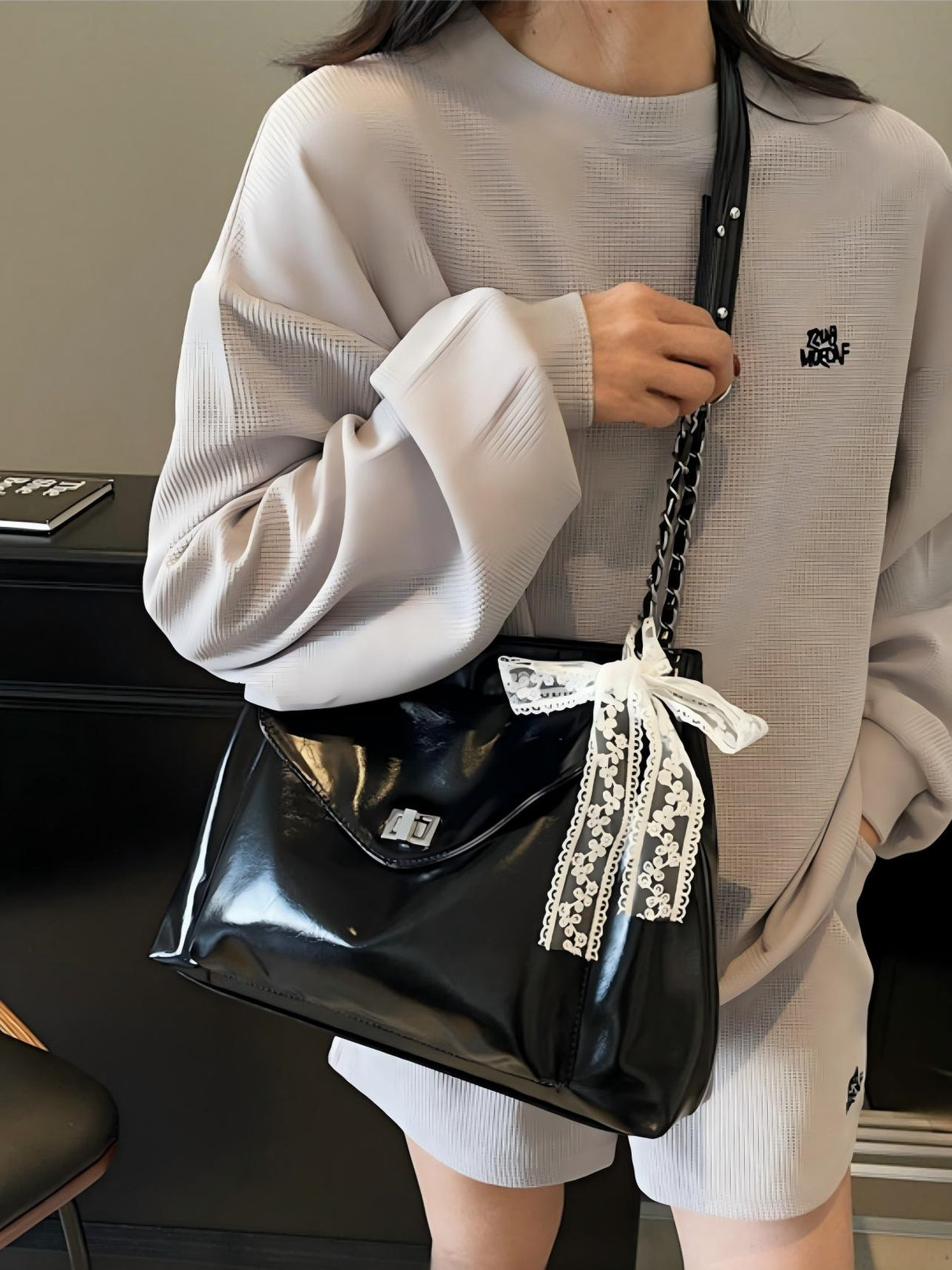 Chain Shoulder Strap Shoulder Bag