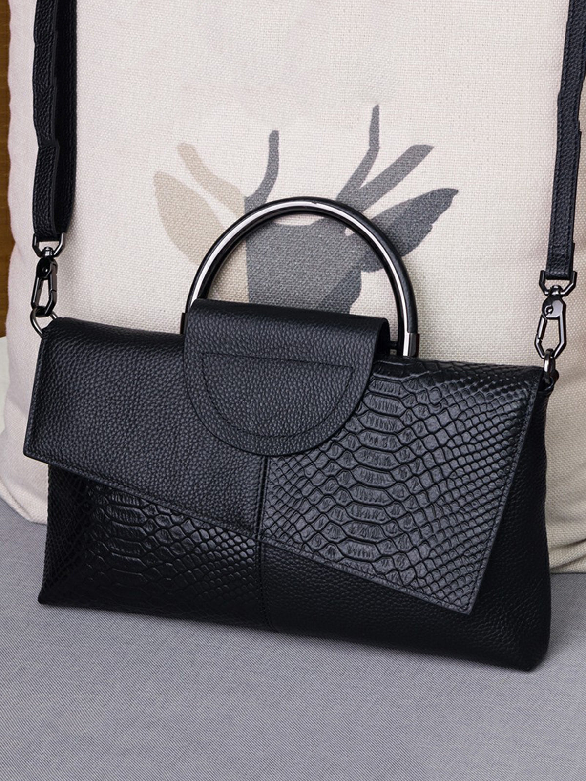 Snake-print Color-block Clutch/crossbody Bag