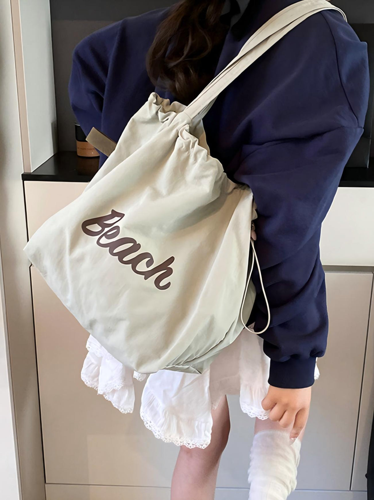 Letter Print Large Capacity Lightweight Drawstring Shoulder Bag