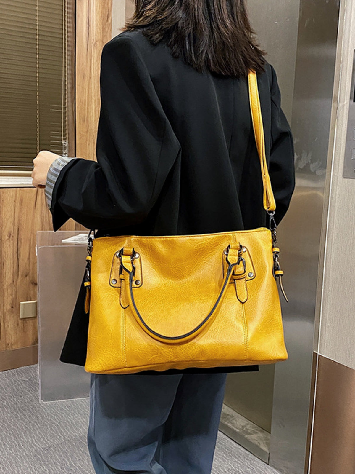 Stylish Retro Minimalist Large Capacity Handbag