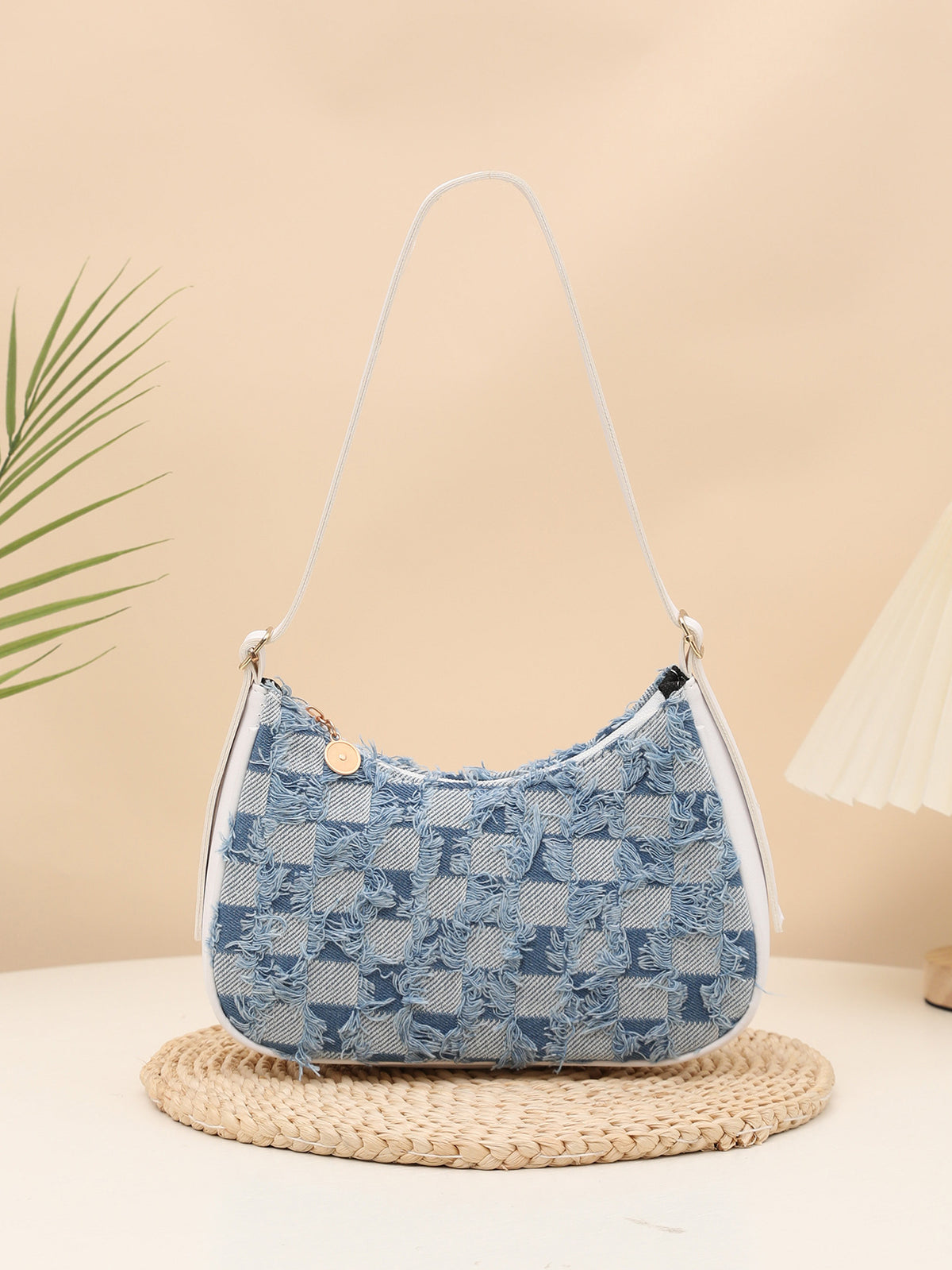 Colorful Straw Shoulder Bag For Vacation