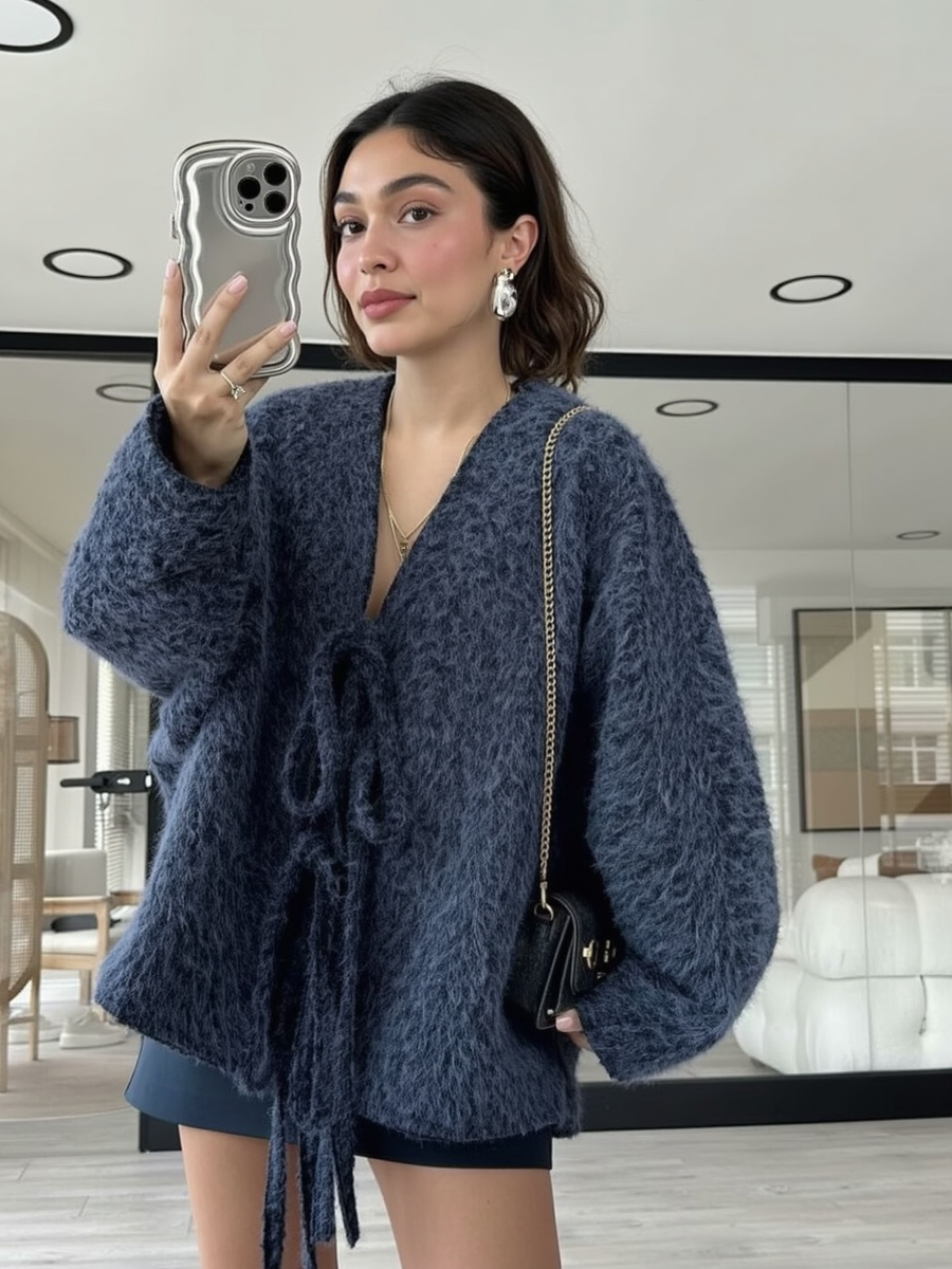 Loose V-neck tie knit cardigan