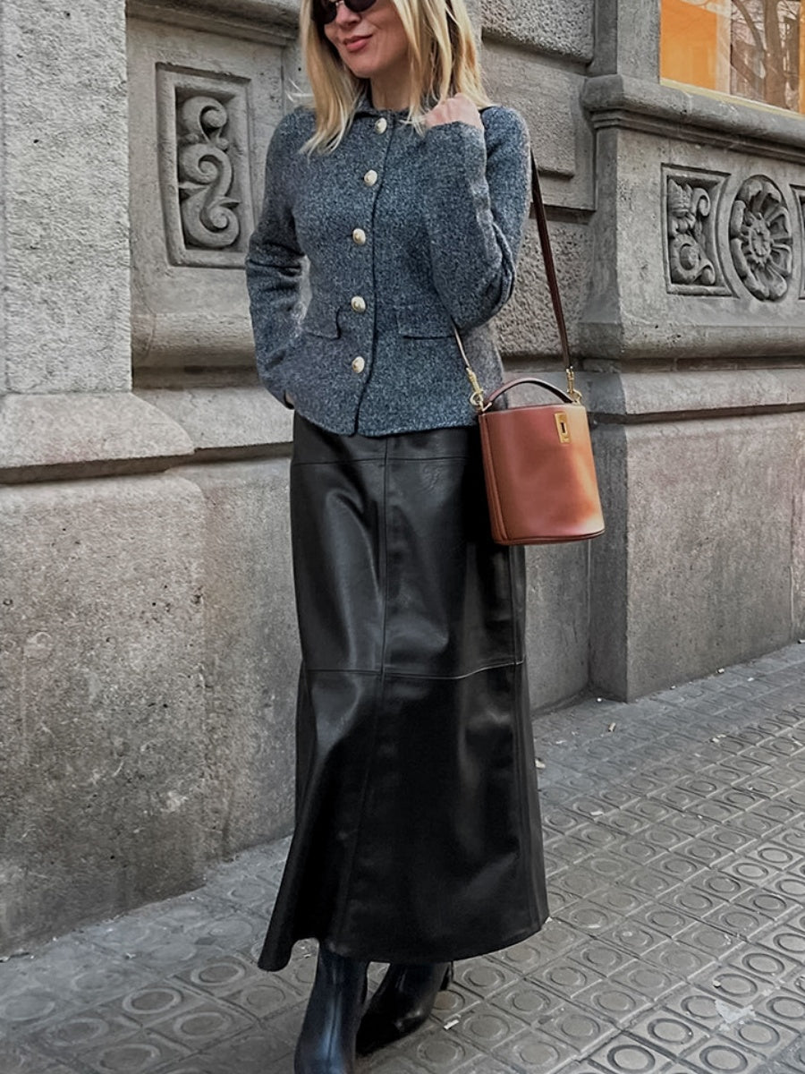 A pendulum black Pu leather skirt