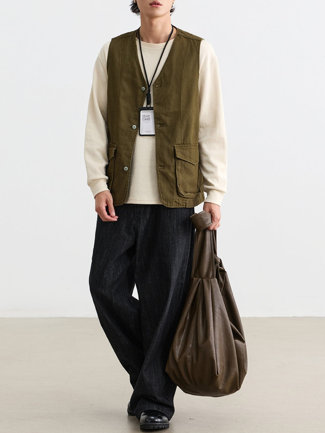 Tooling V-neck Vests