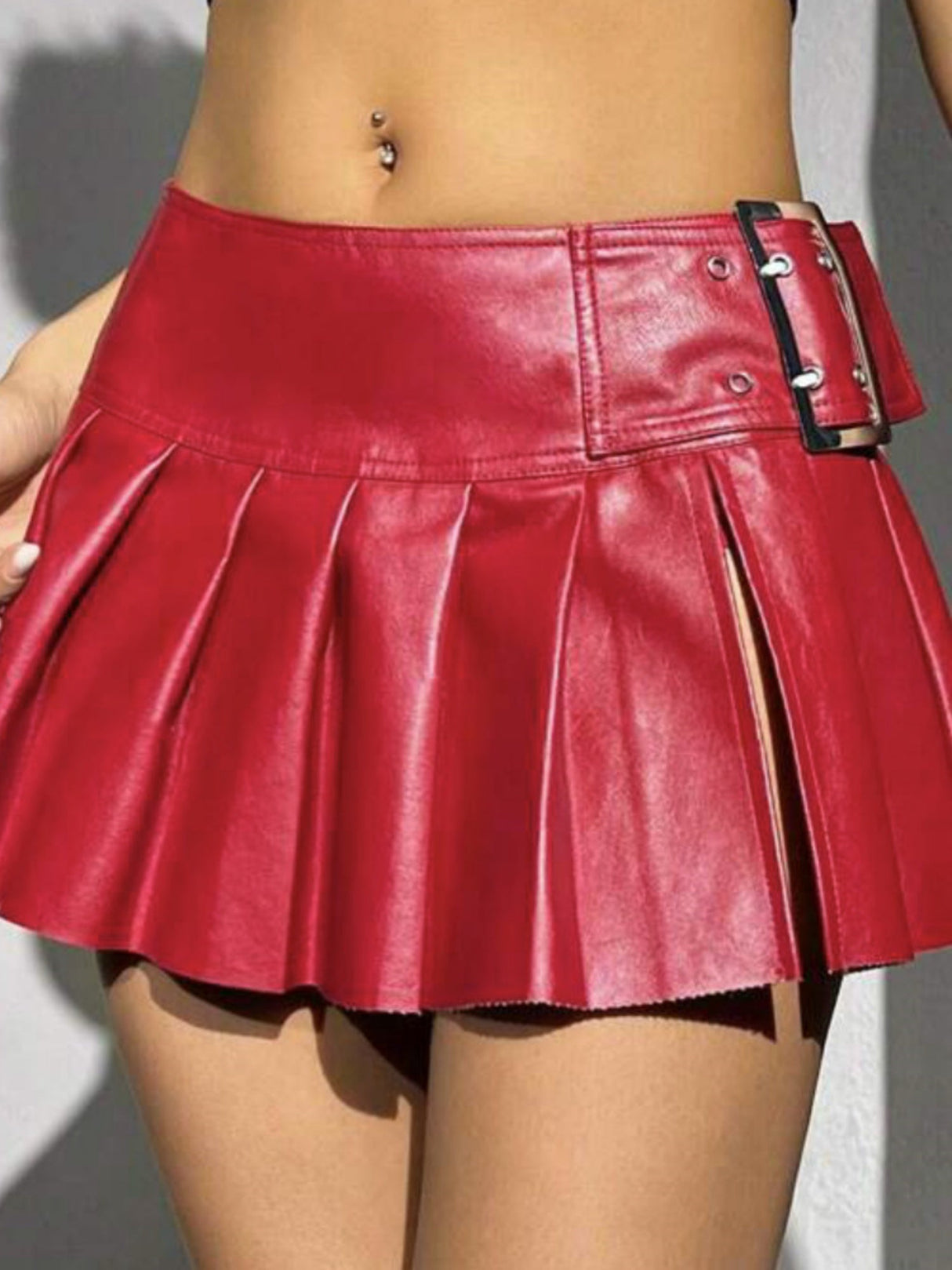 Leather Stitching Slit Pleated Skirts