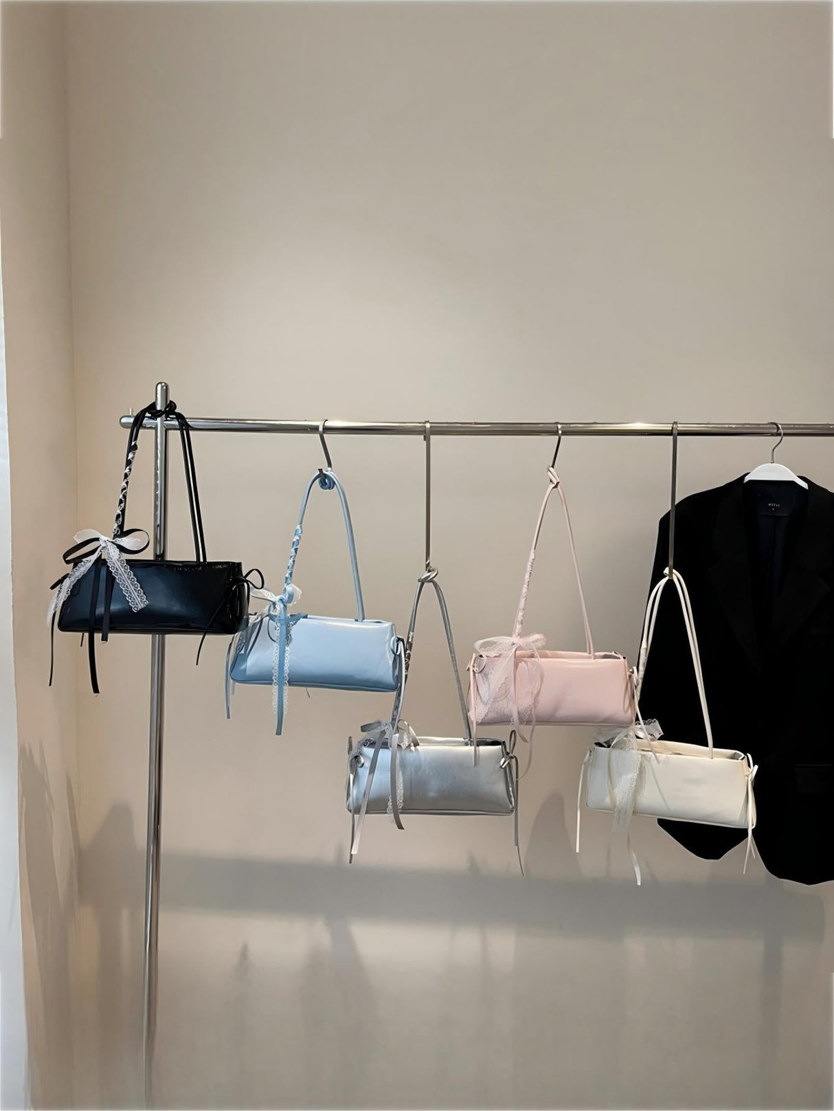 Simple Ballet-style Baguette Shoulder Bag