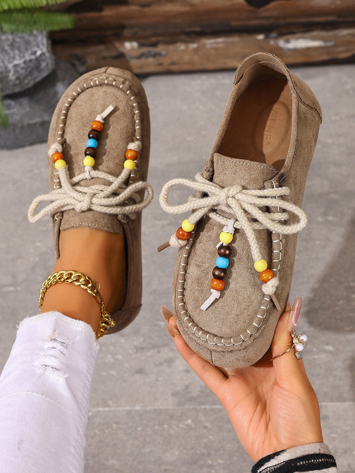 Lace-up Beaded Casual Suede Retro Round Toe Flat Shoes