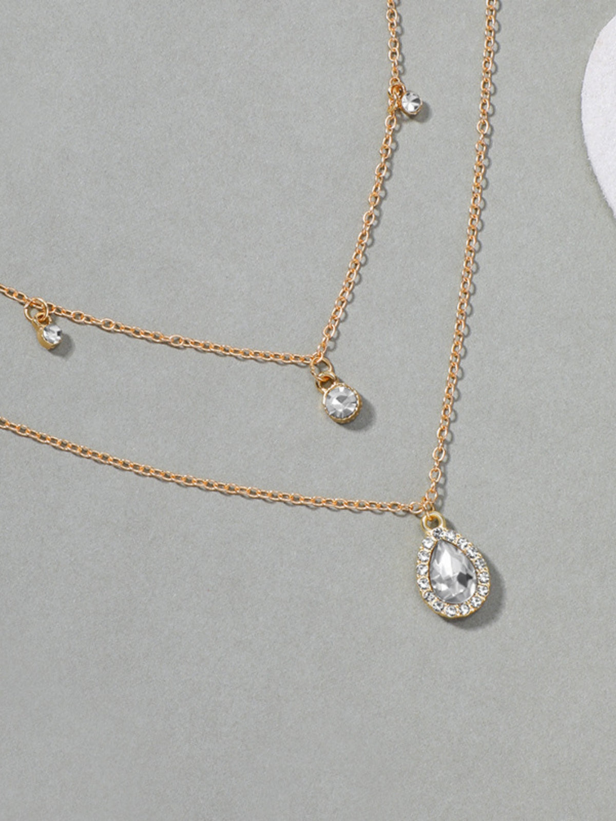 Gold-plated Teardrop Pendant Necklace
