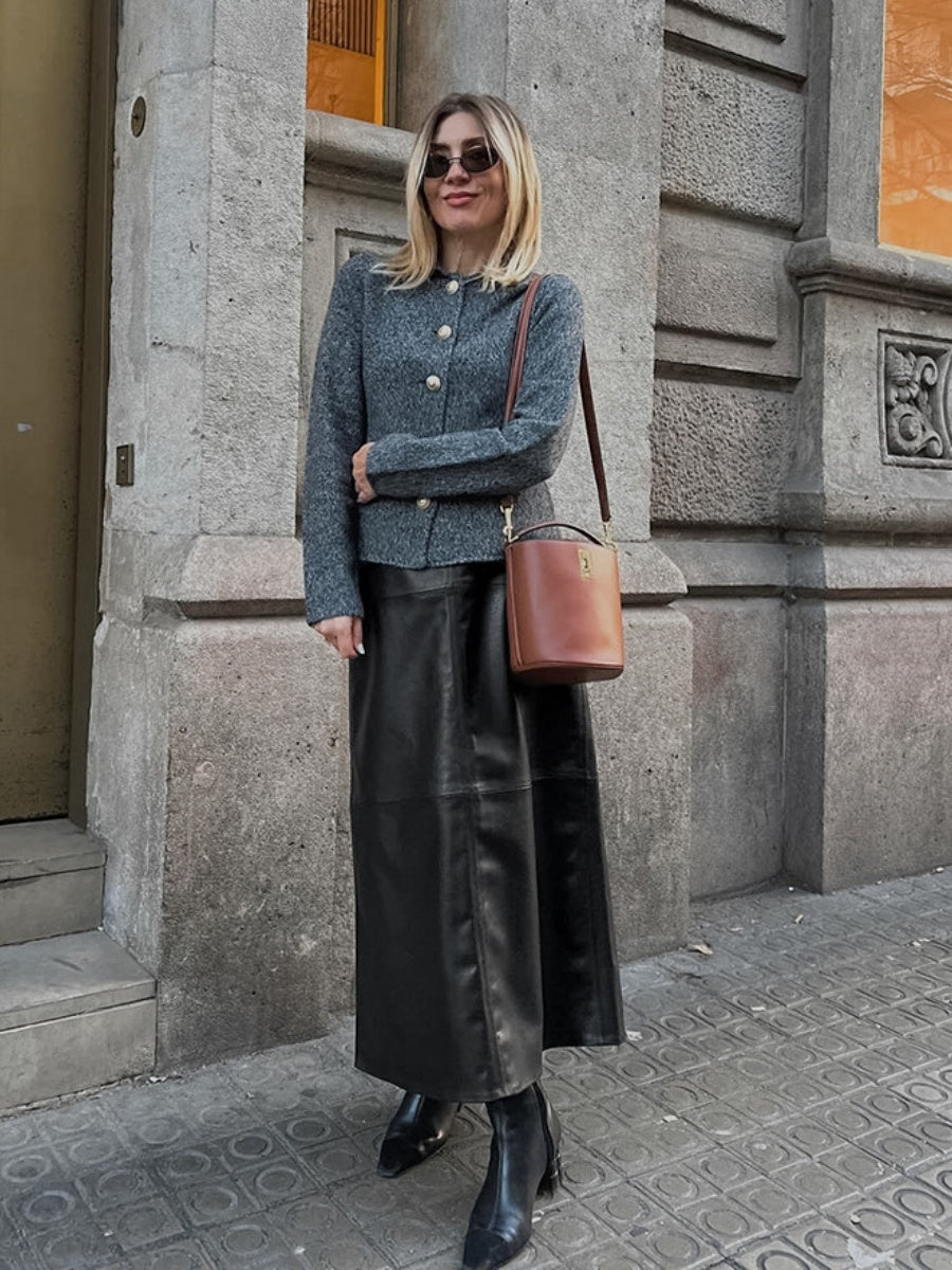 A pendulum black Pu leather skirt