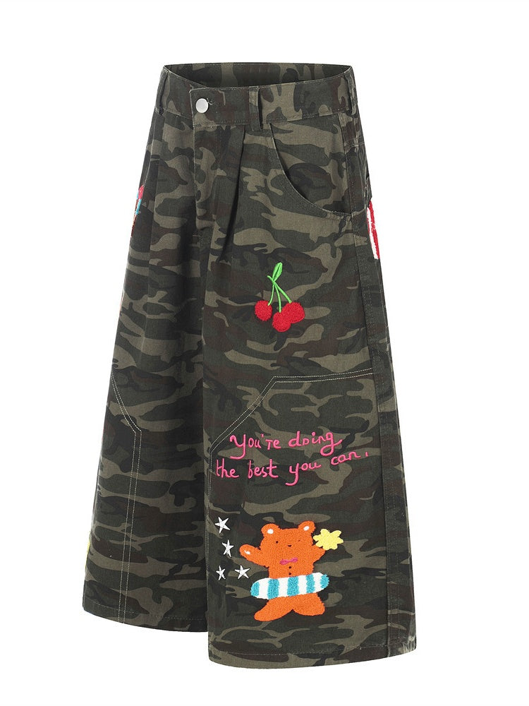 Cartoon Embroidery Camouflage Work Clothes Vibe Wide Leg Five Points Shorts